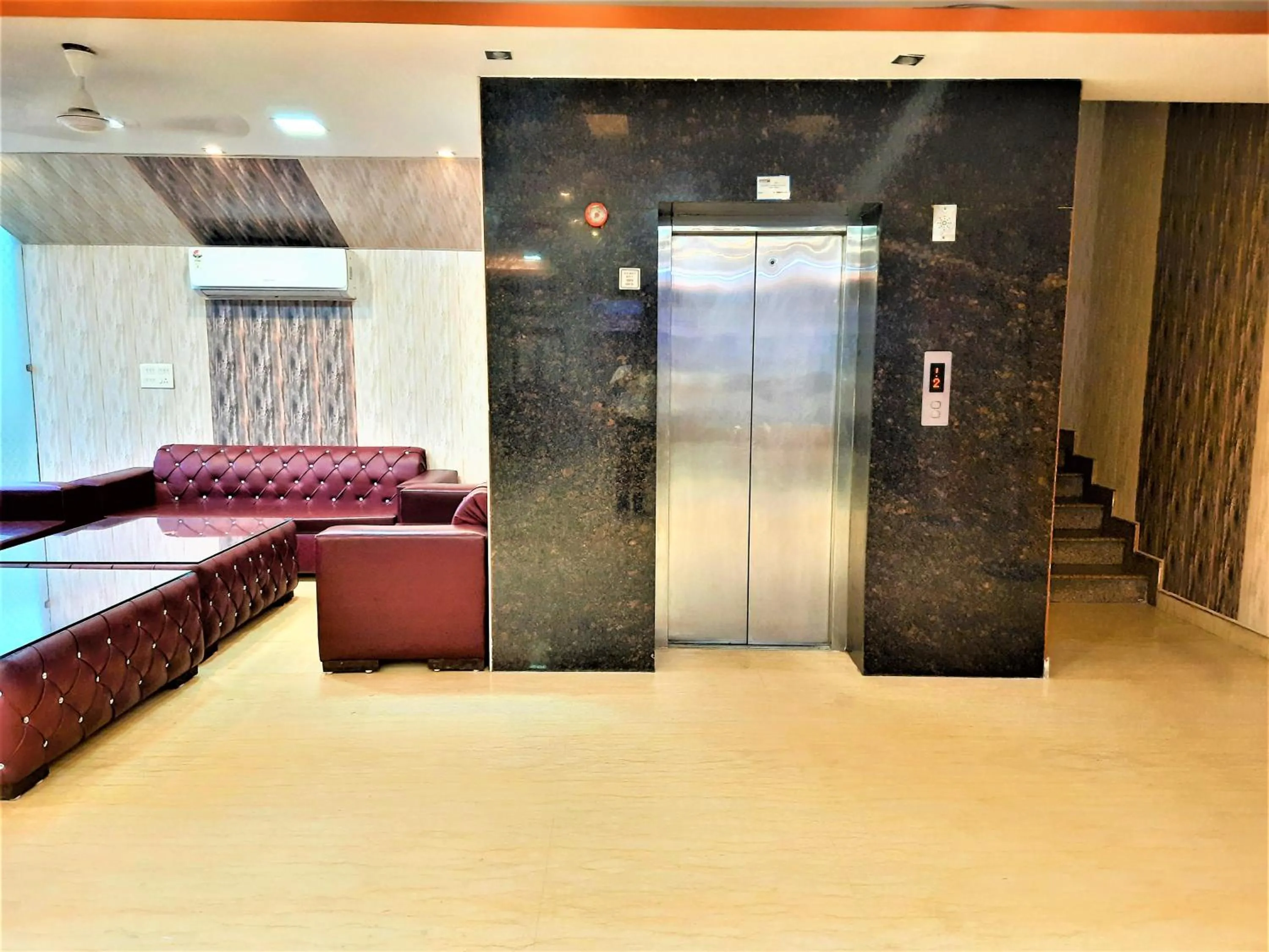 elevator in Hotel Sunshine Park -- Near Anand Vihar Railway Station