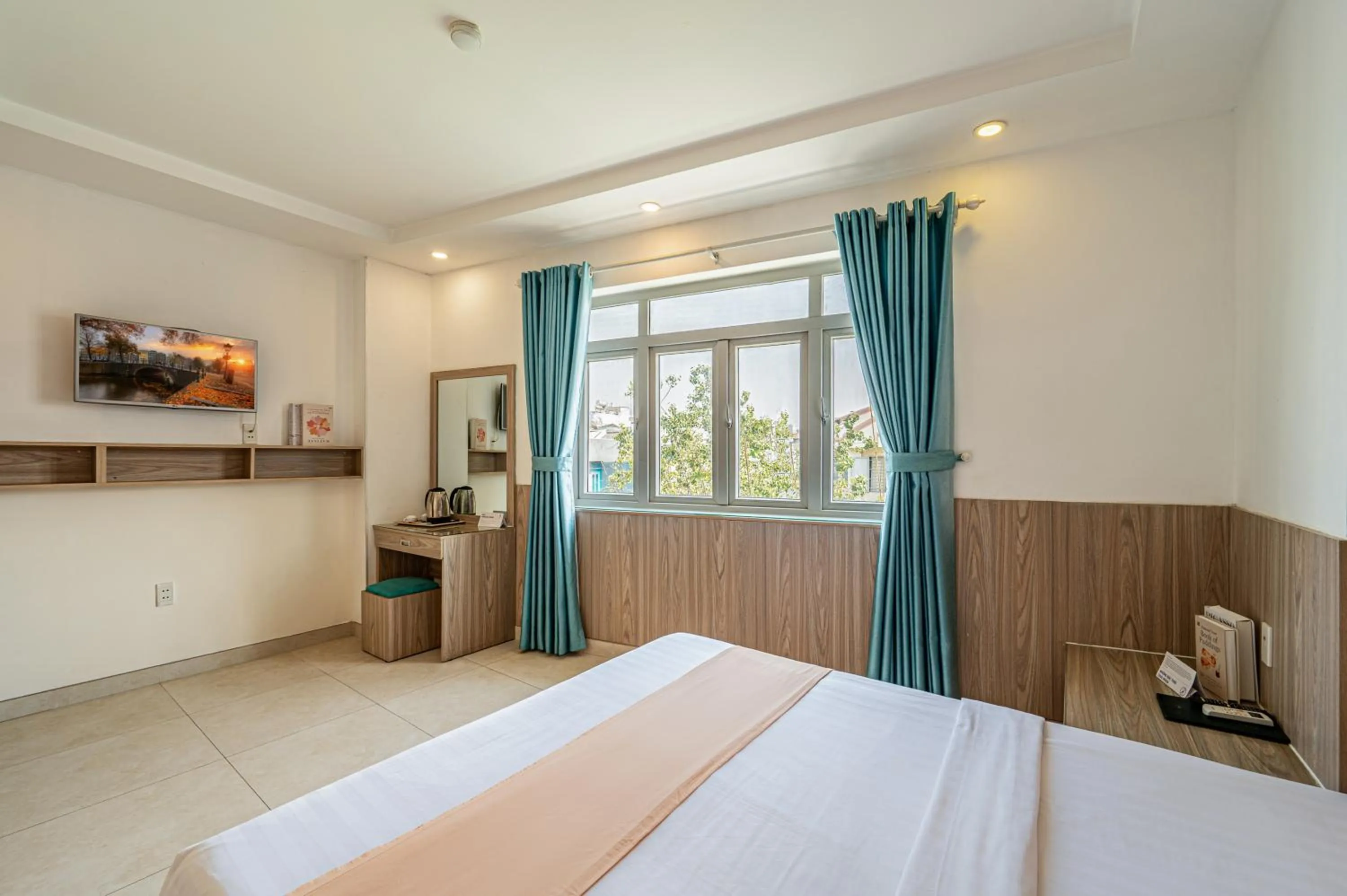 Bed in Cozrum - Love Hotel Trần Bình Trọng
