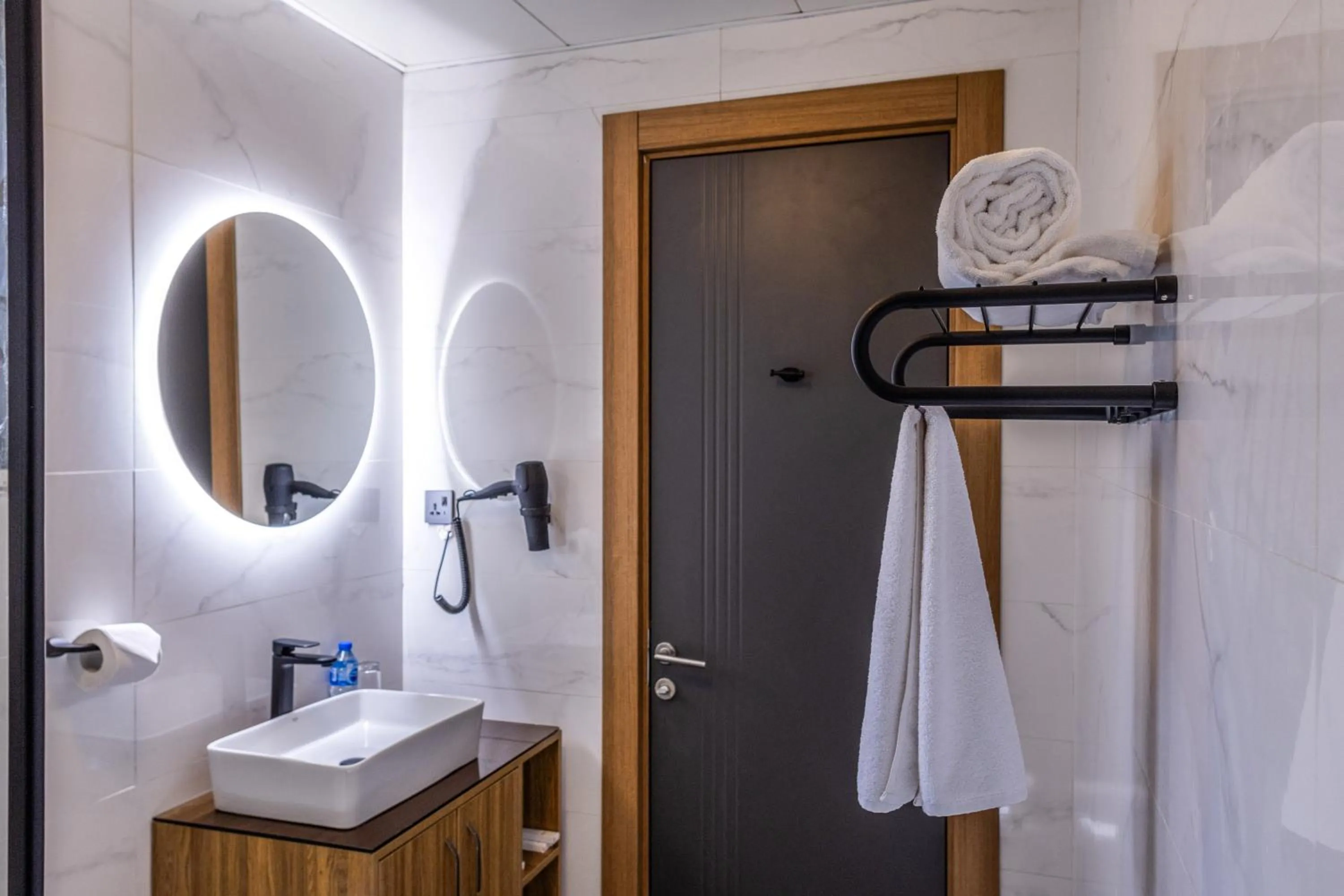 Bathroom in Yellow Trumpet Wuse 2