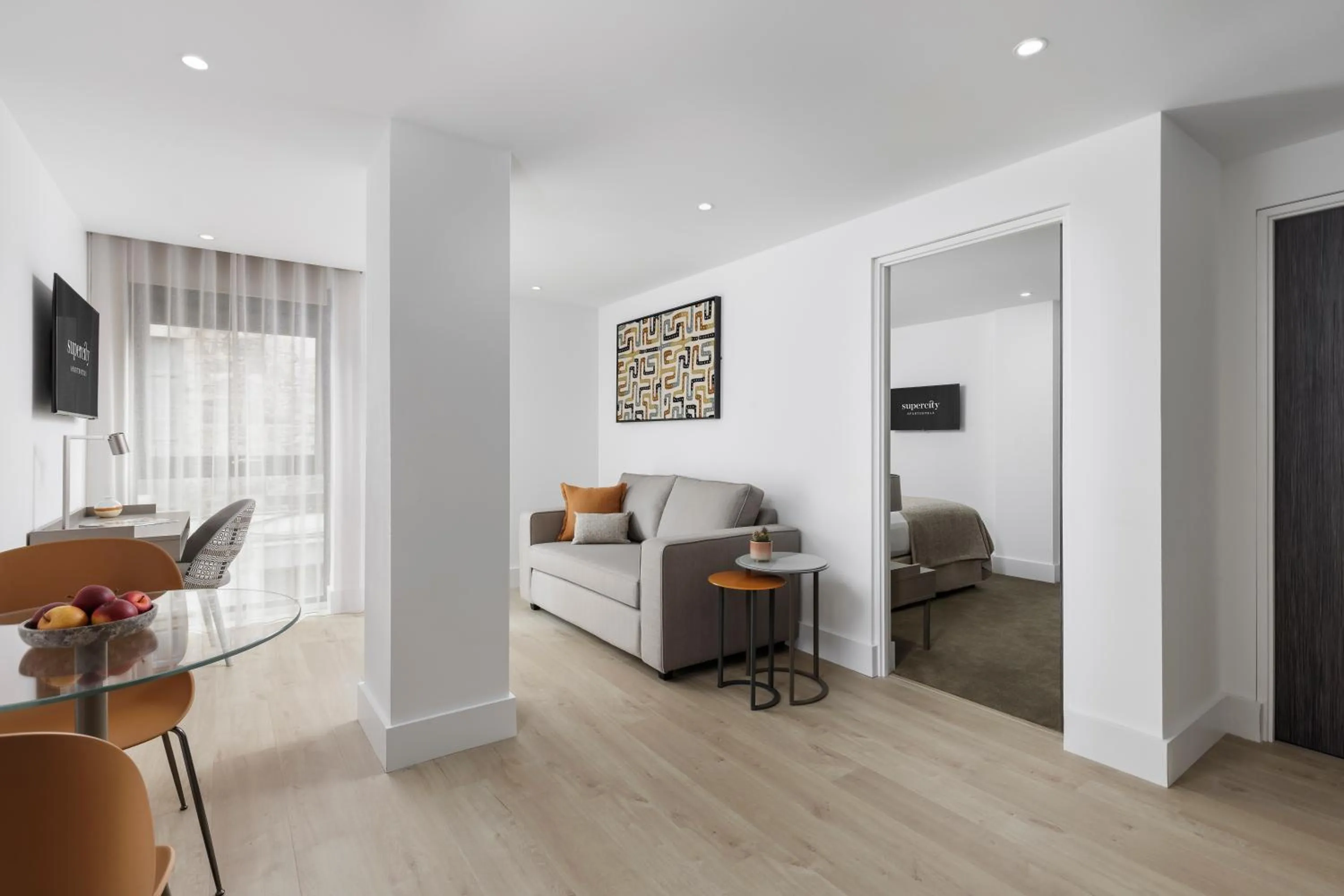 Living room in Forth House by Supercity Aparthotels