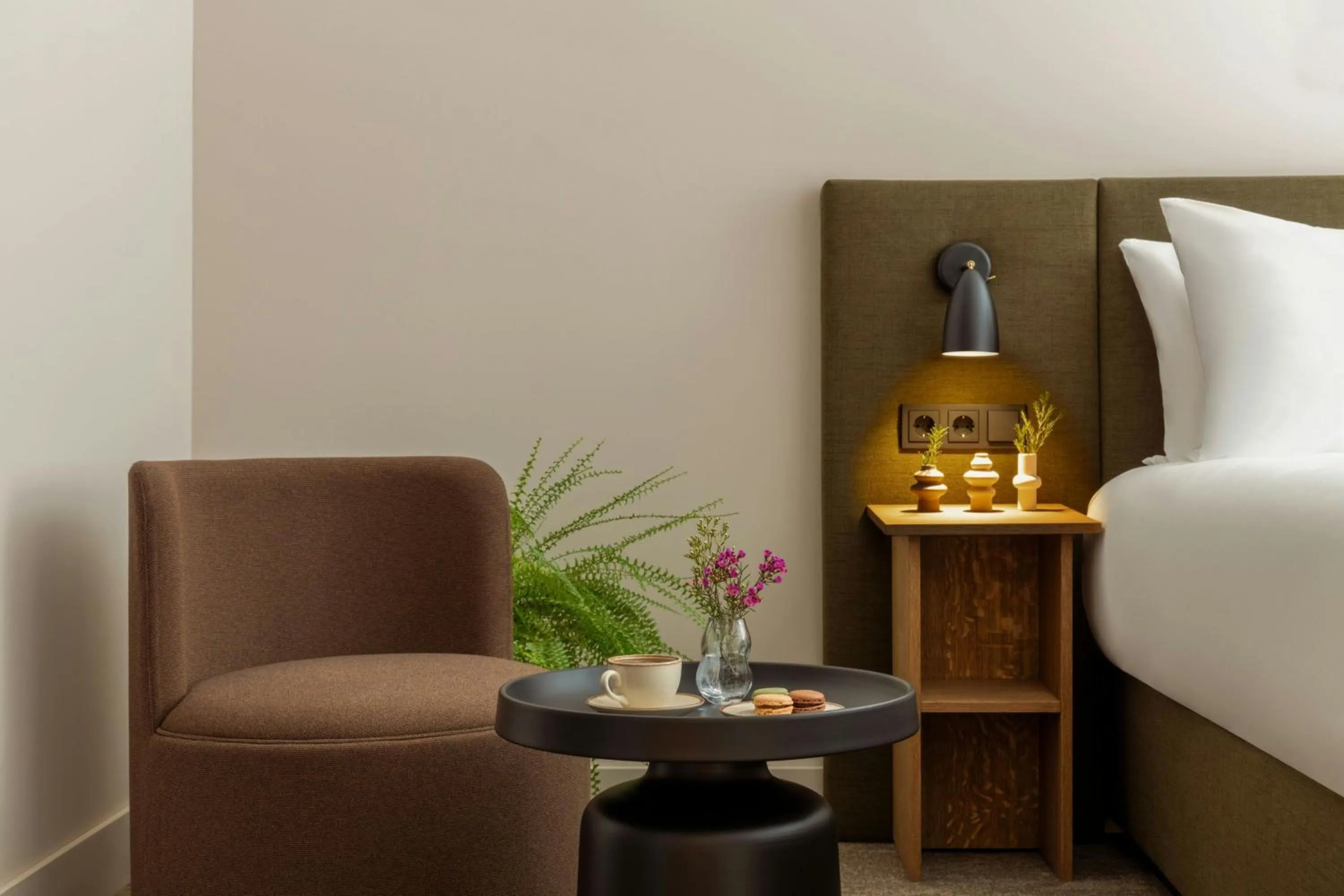 Photo of the whole room, Bed in Hotel Middelland Rotterdam