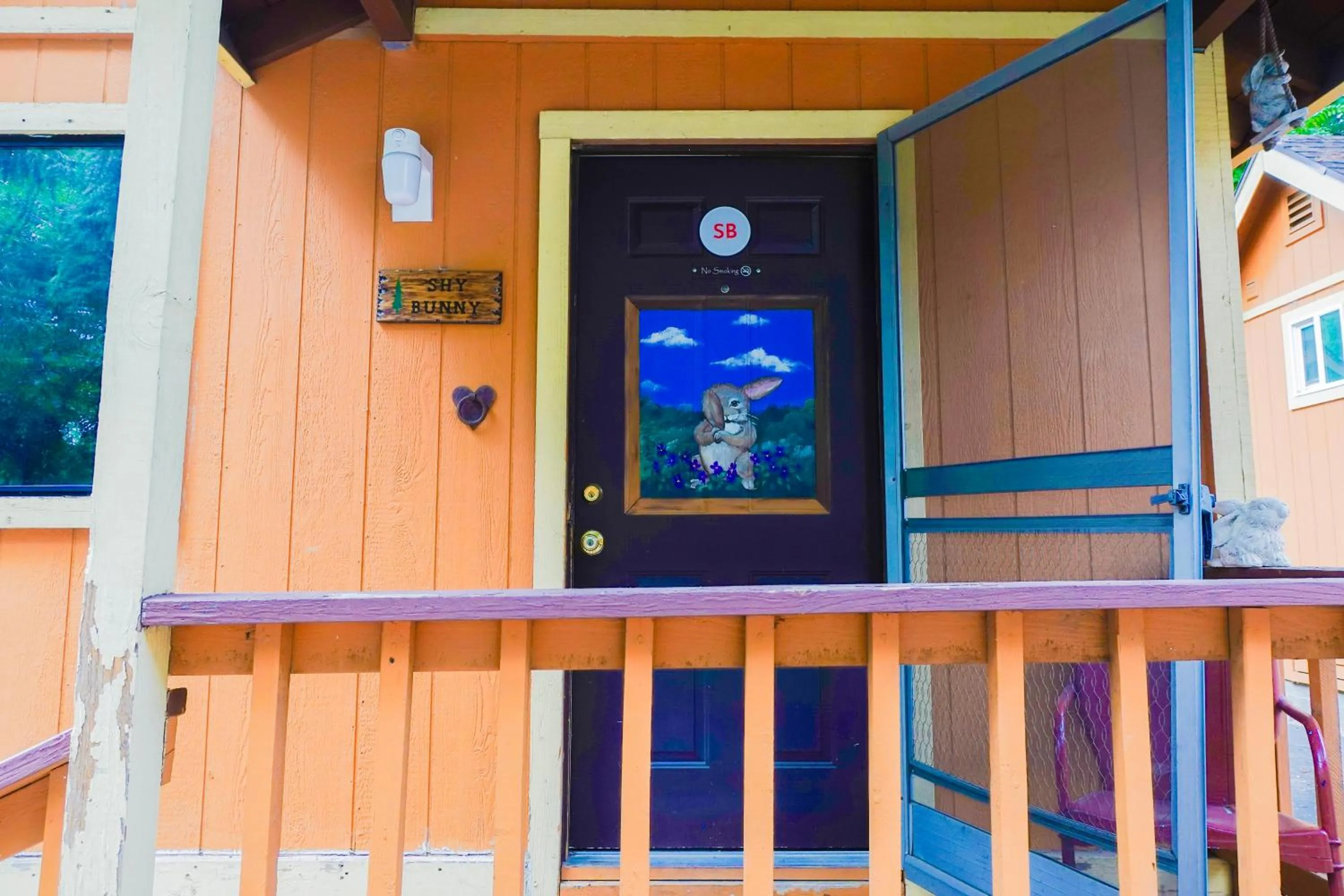 Sleepy Hollow Cabins and Hotel