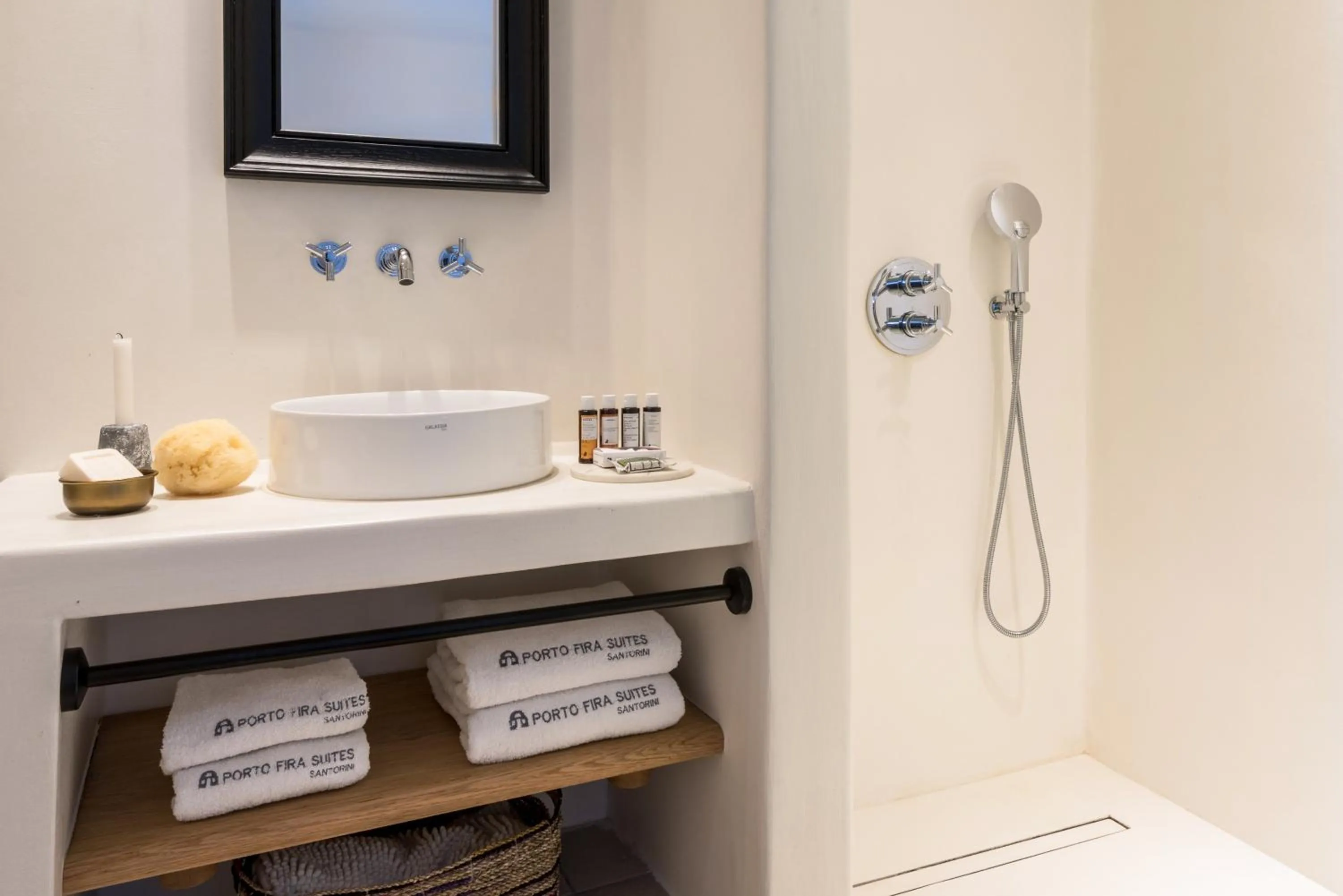 Shower in Porto Fira Suites