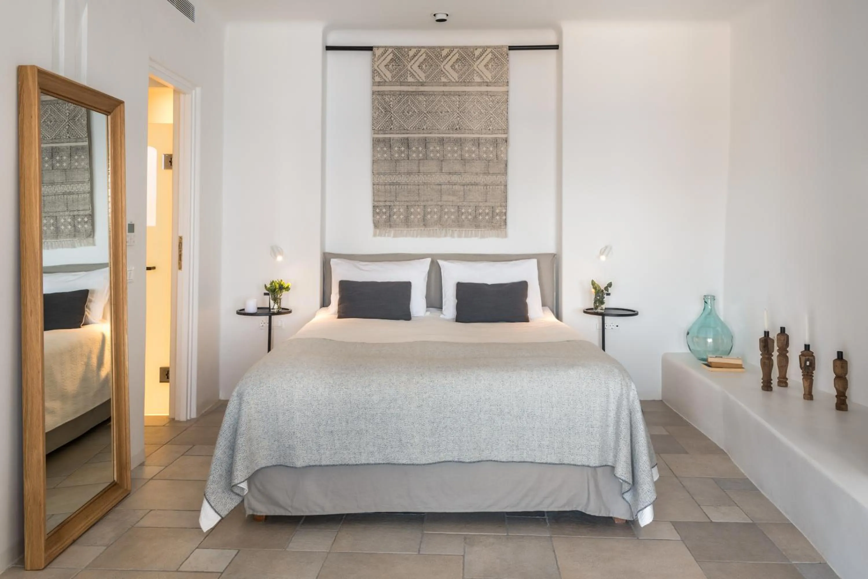 Bed in Porto Fira Suites