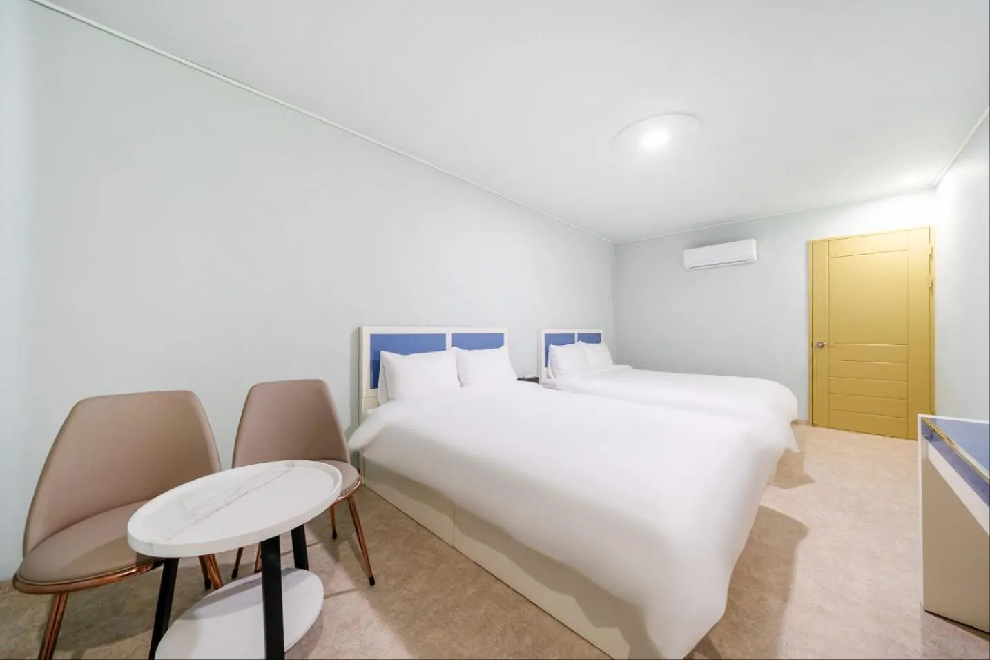 Bedroom, Bed in Taean Manripo Feel Hotel