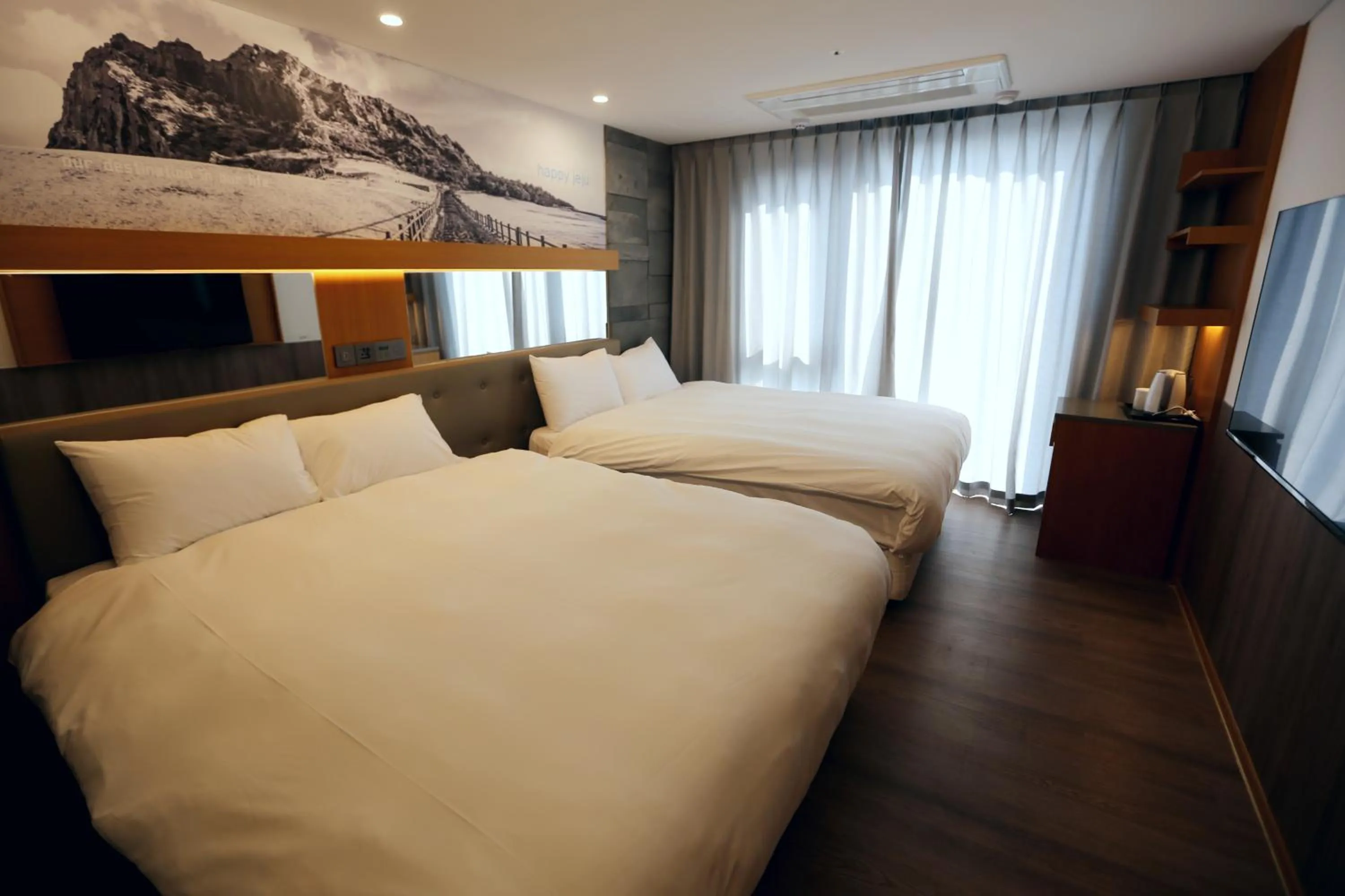 Bed in Asia Hotel Jeju