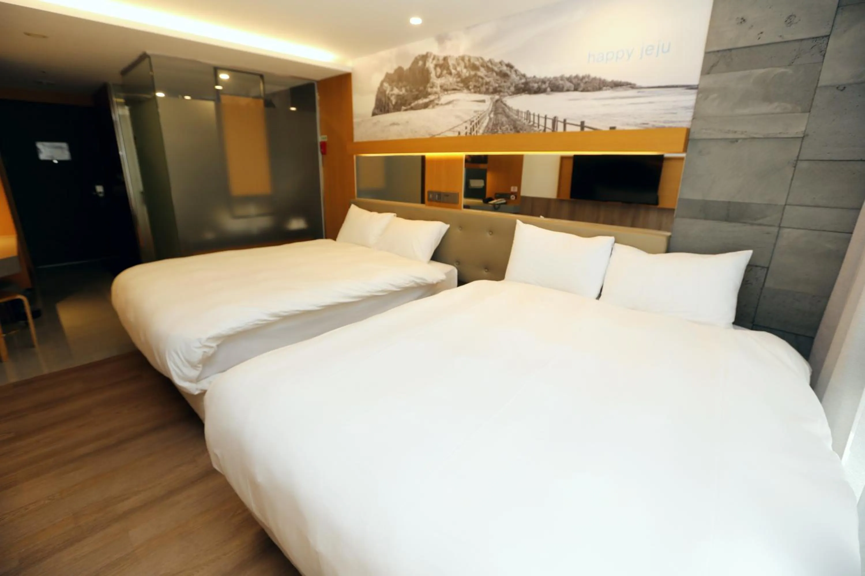 Bed in Asia Hotel Jeju