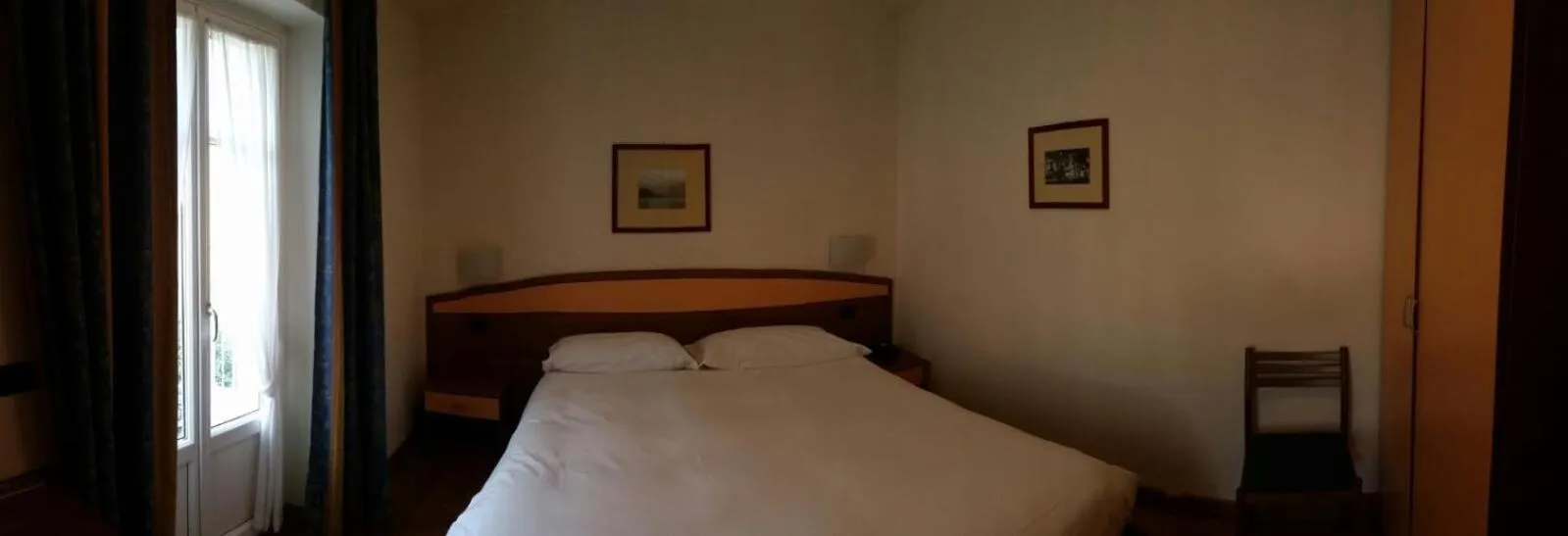 Day, Bed in Hotel Lario