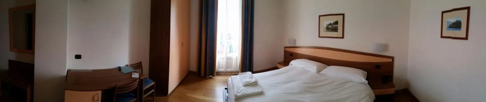 Day, Bed in Hotel Lario