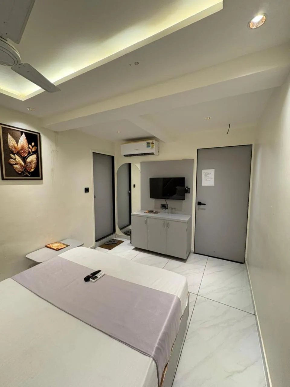 Bed in Hotel Skyland