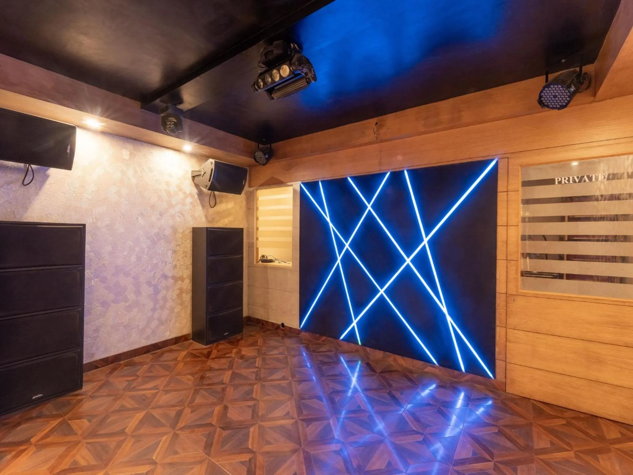 Evening entertainment in Moustache Mussoorie