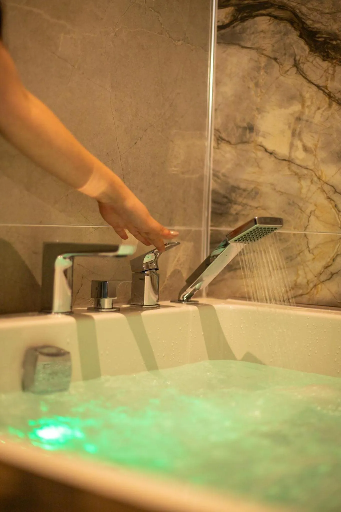 Bath in Sur Royal's Hotel