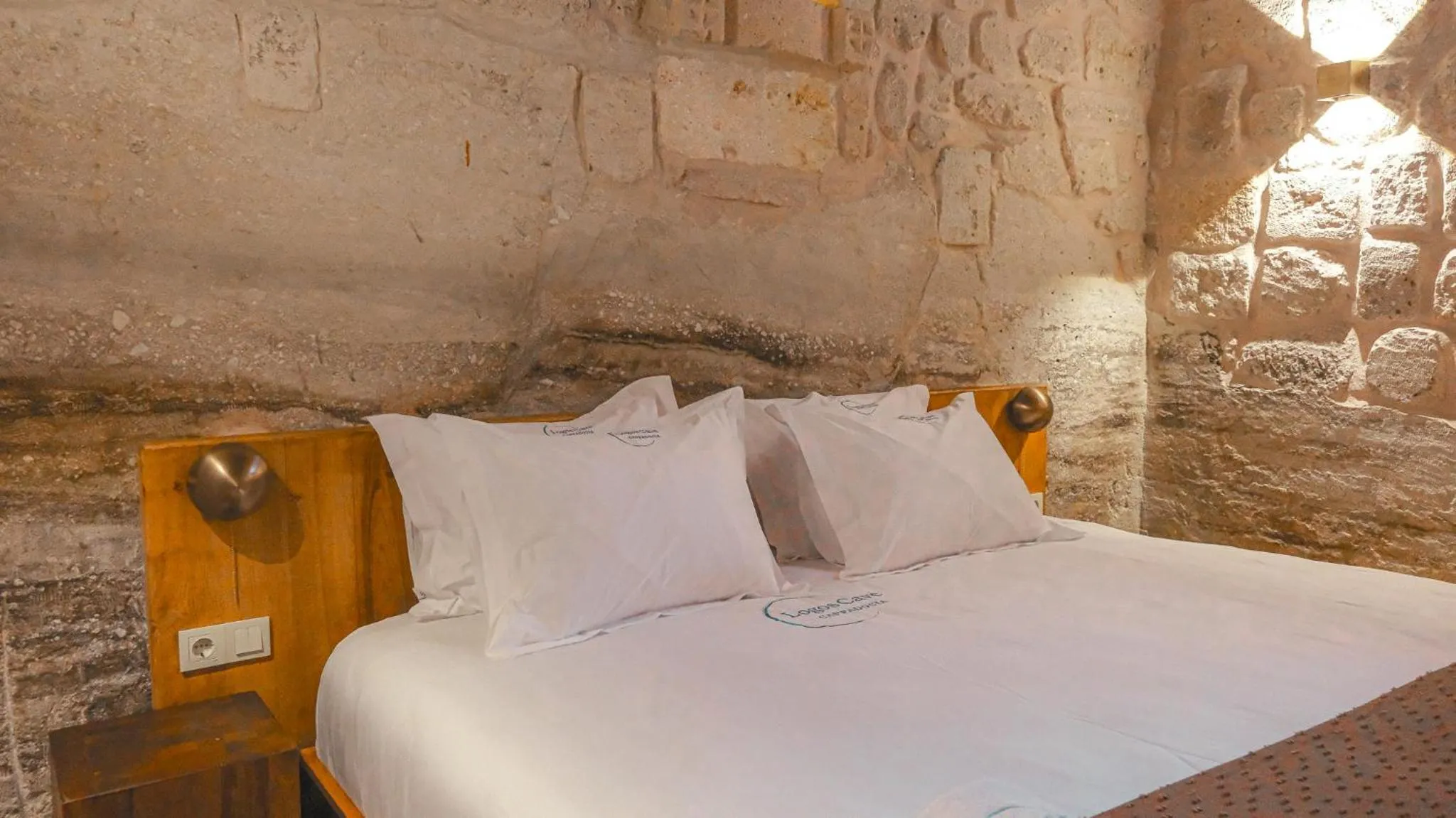 Bed in Logos Cave Cappadocia - Adults Only