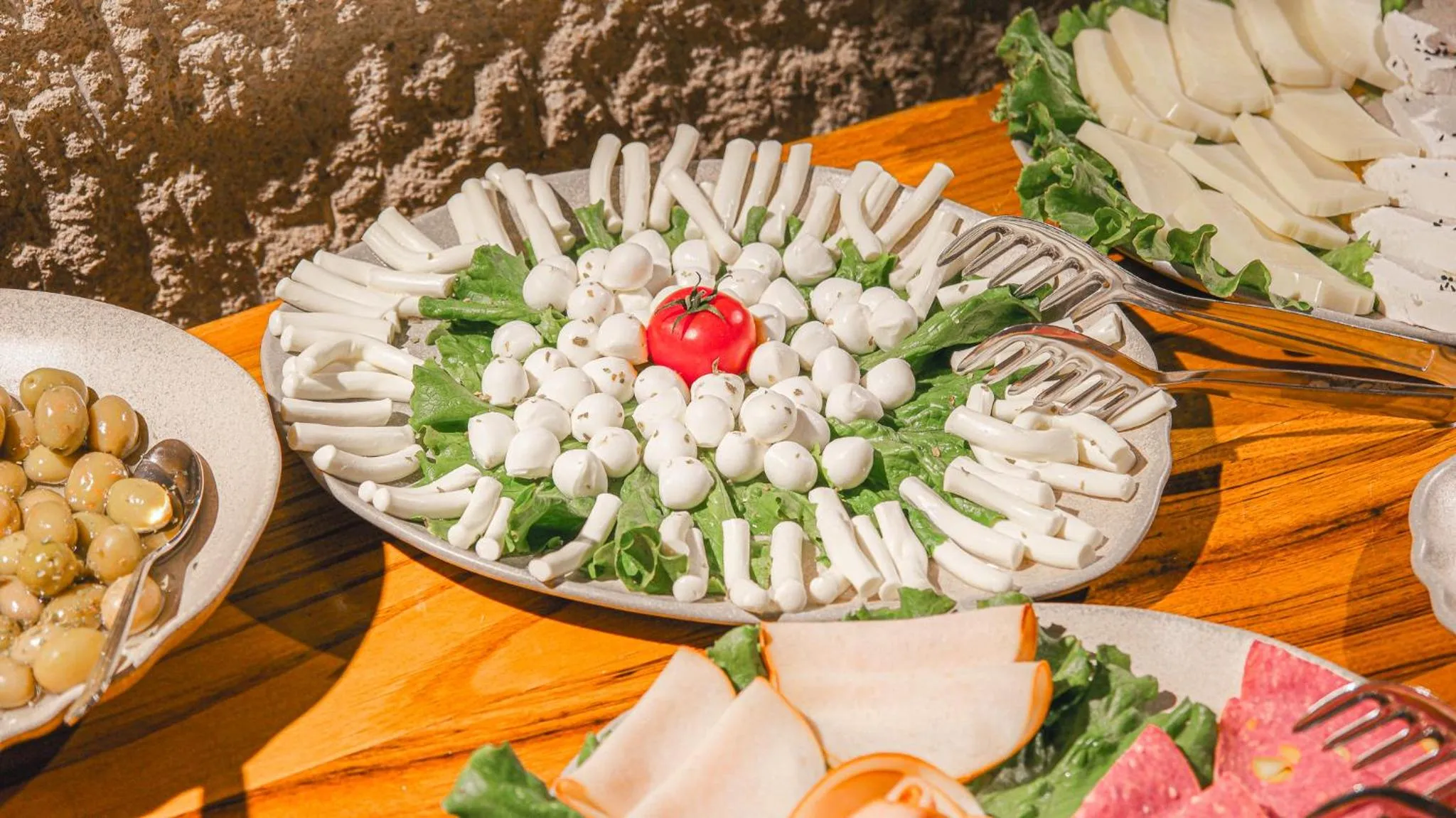 Food and drinks in Logos Cave Cappadocia - Adults Only