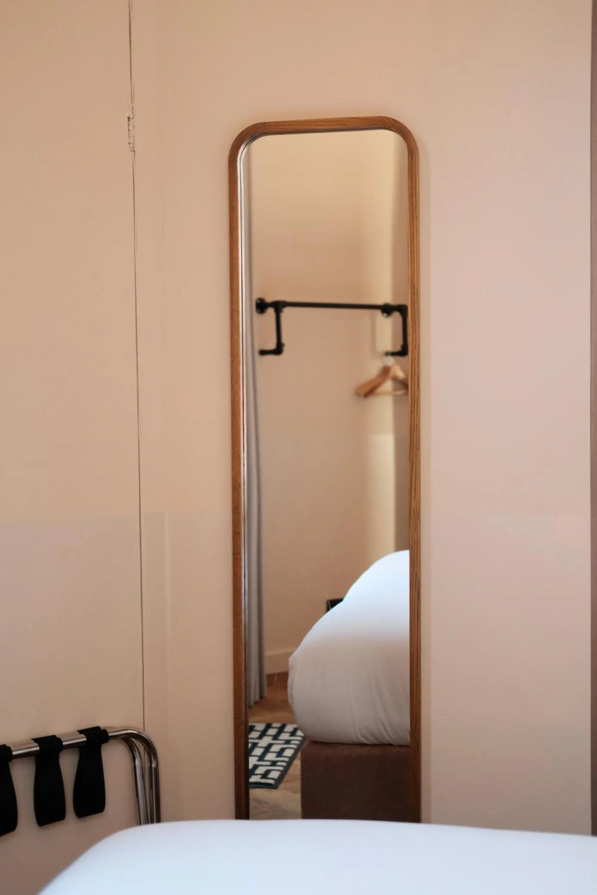 Bed in Metzlr House