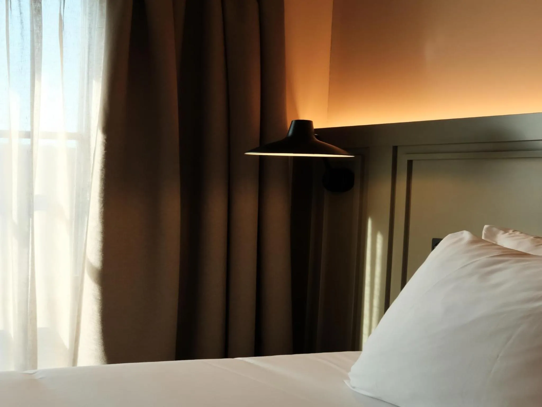 Bed in Metzlr House