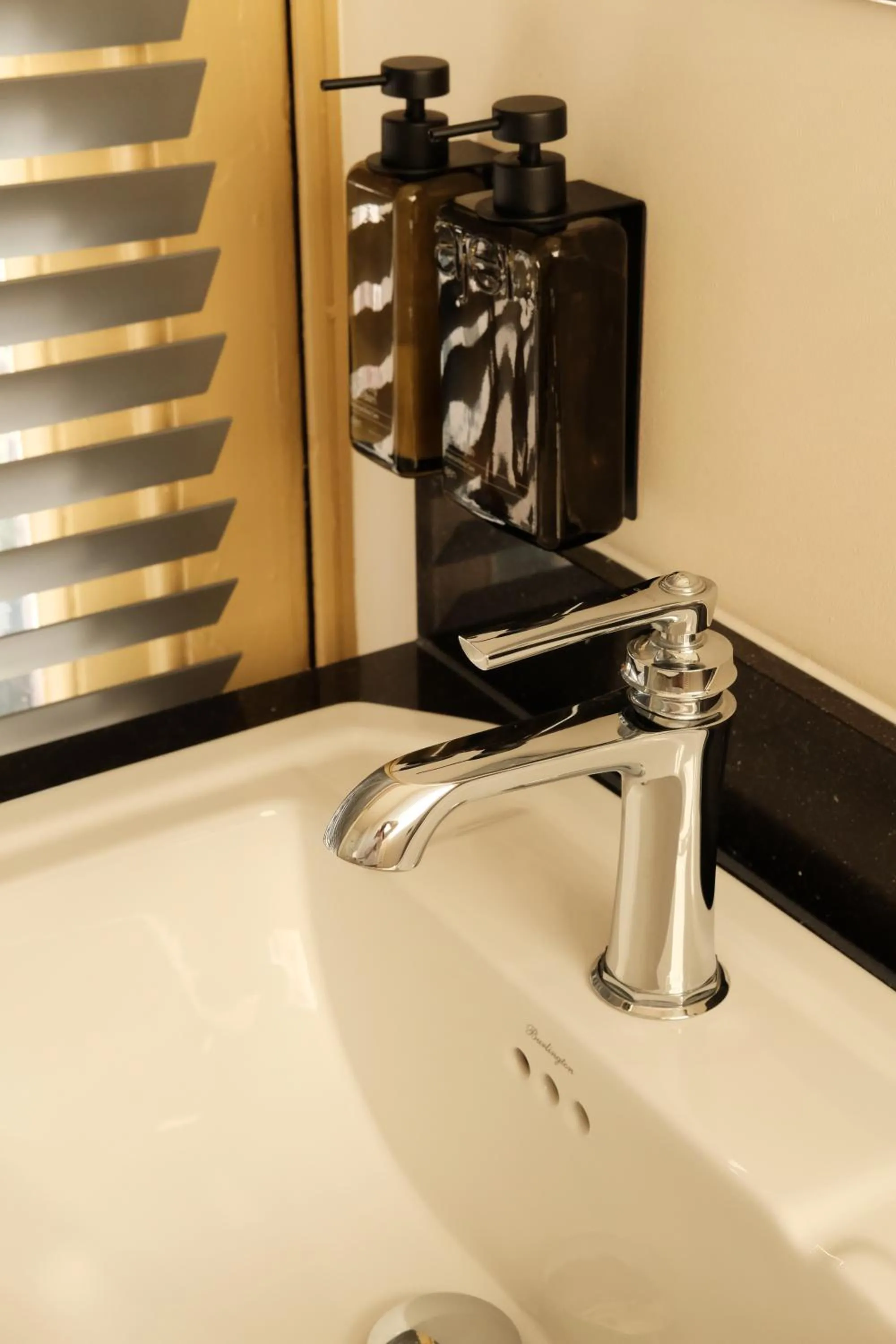 Bathroom in Metzlr House