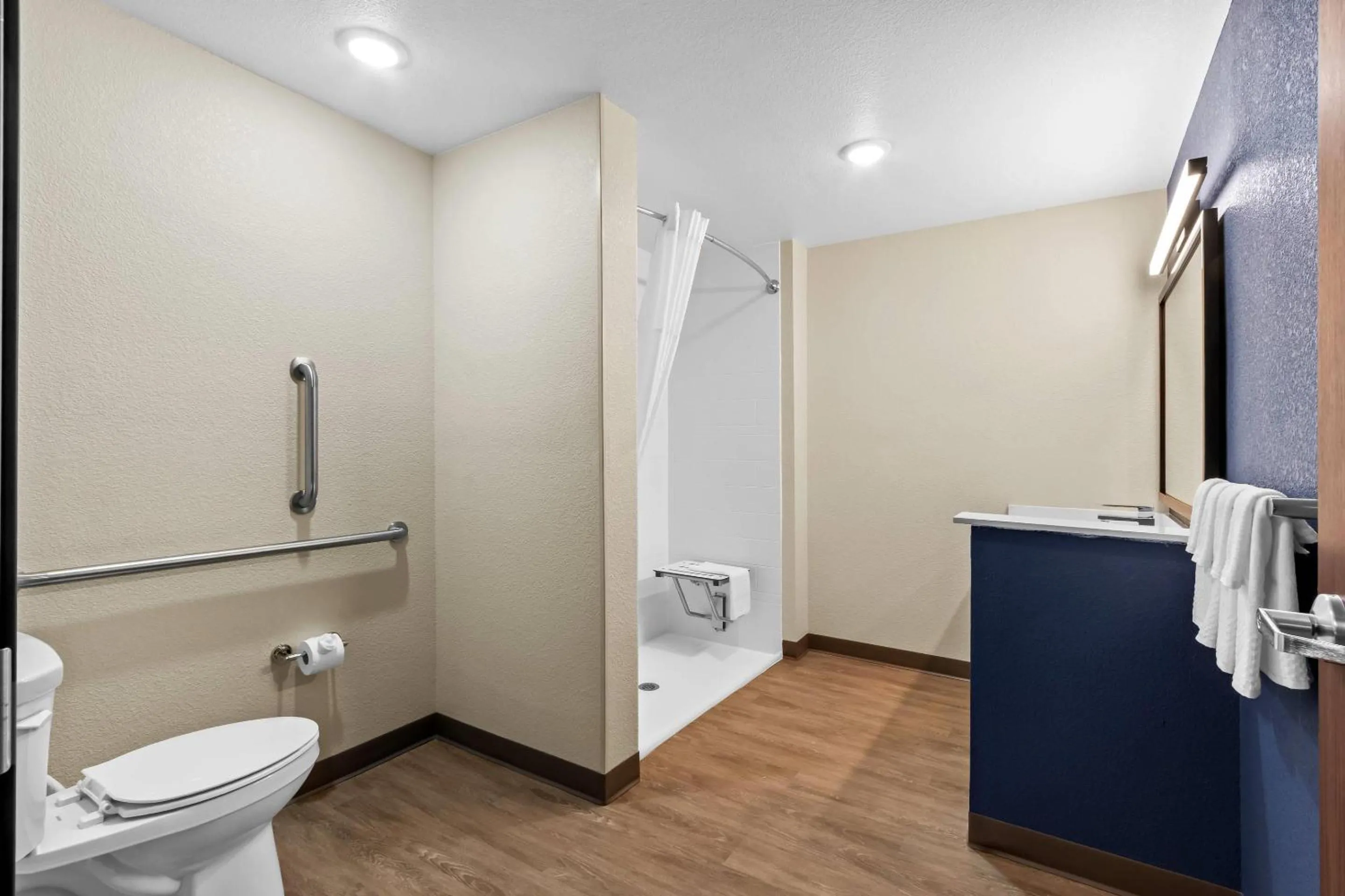 Bedroom in Everhome Suites Yuma East I-8