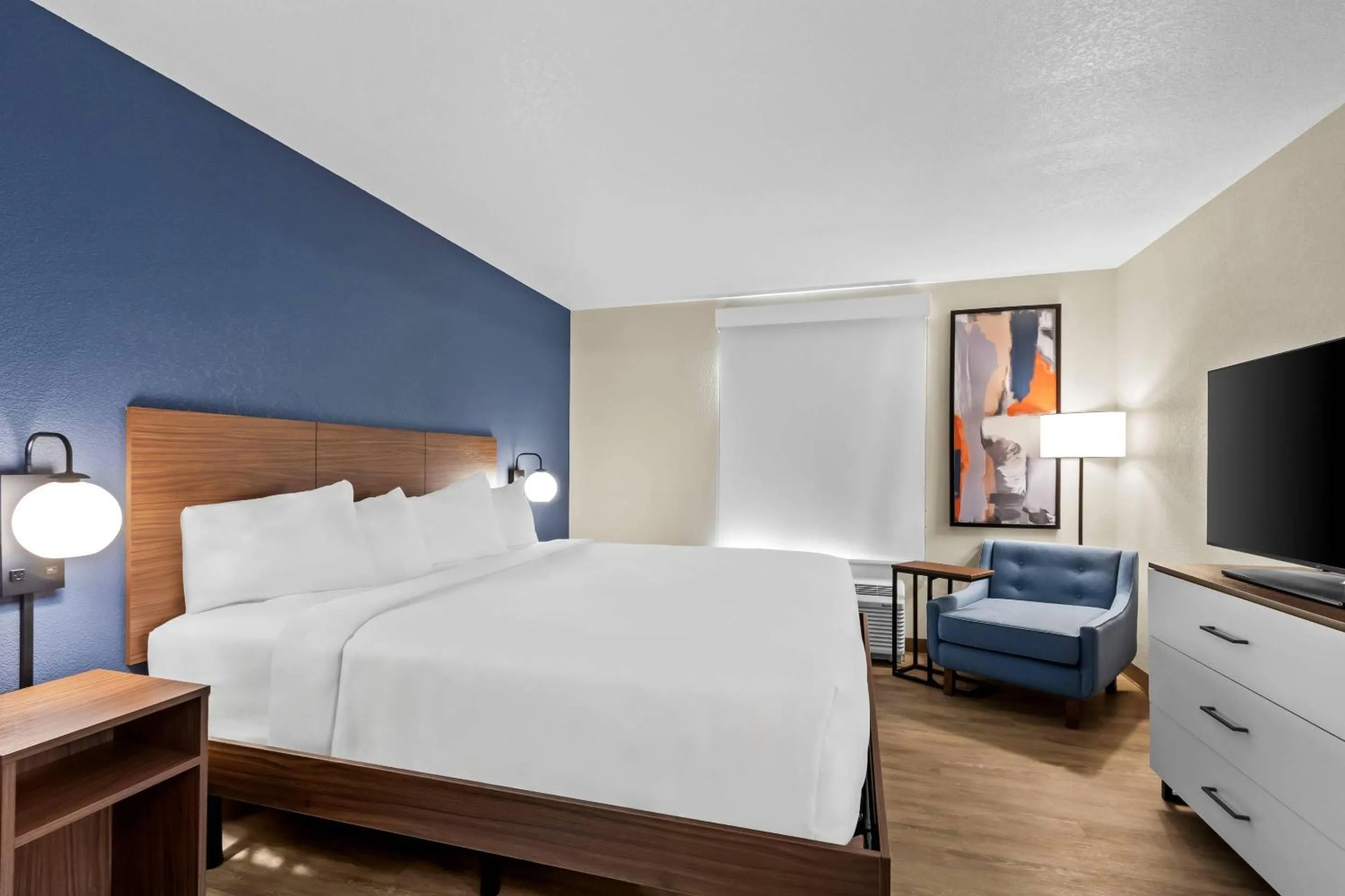 Bedroom, Bed in Everhome Suites Yuma East I-8