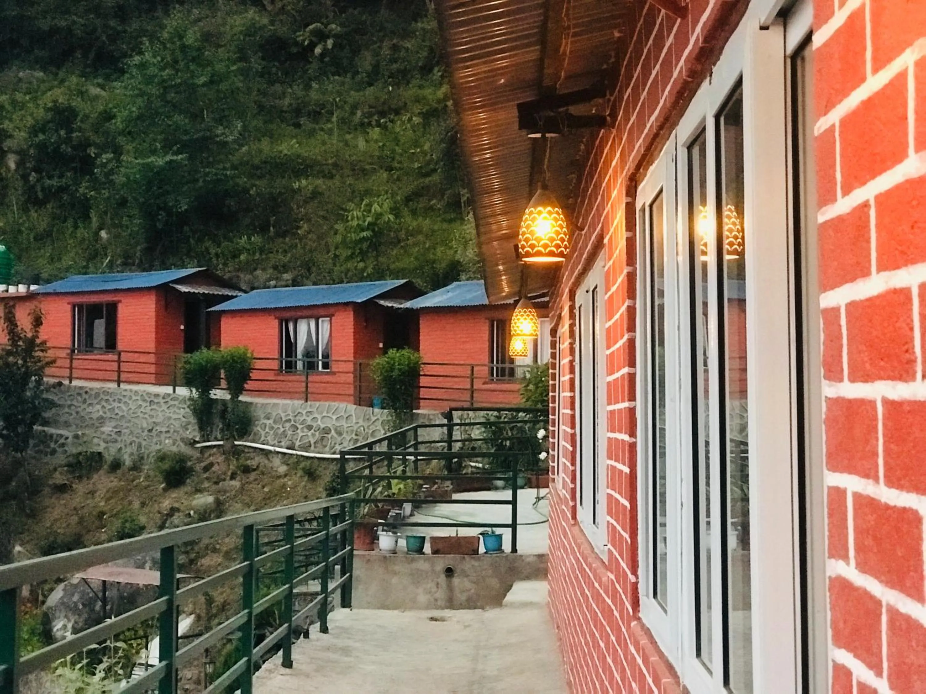 Mita Hotel - Land of Himalayas