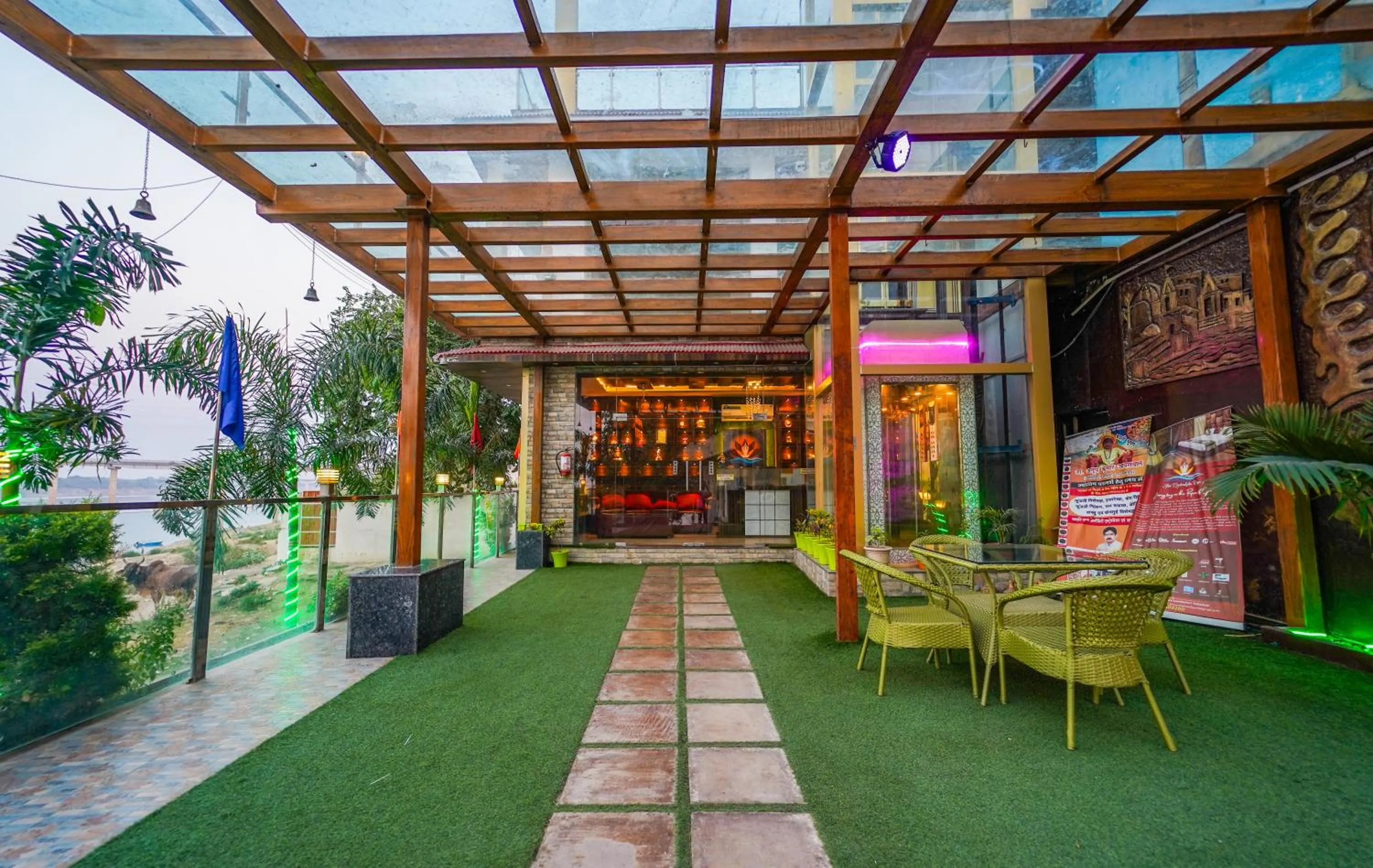 Shiv Rudraksh Resort, Near Assi Ghat