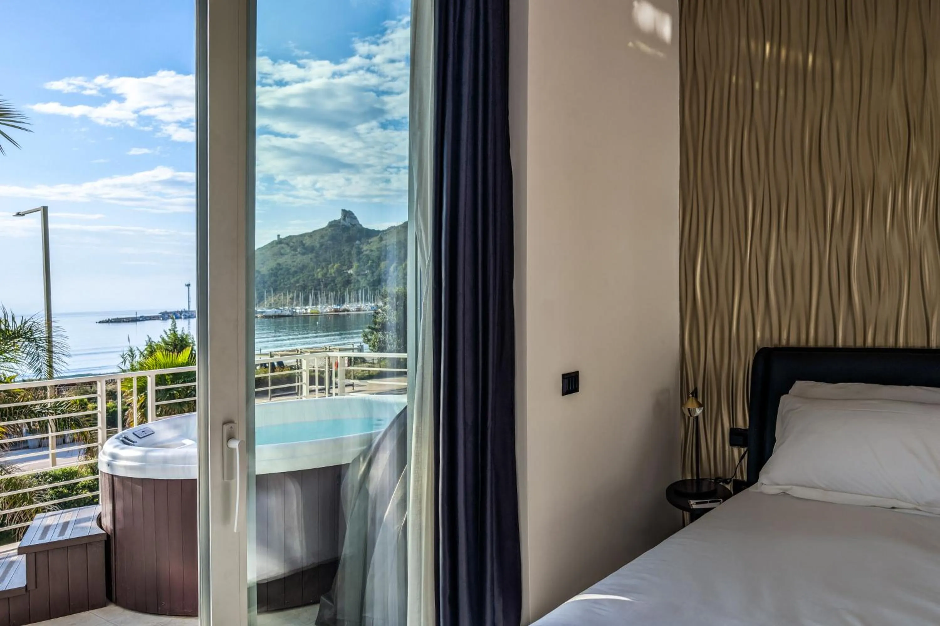 Bed in Hotel Nautilus Excelsior - Adults Only