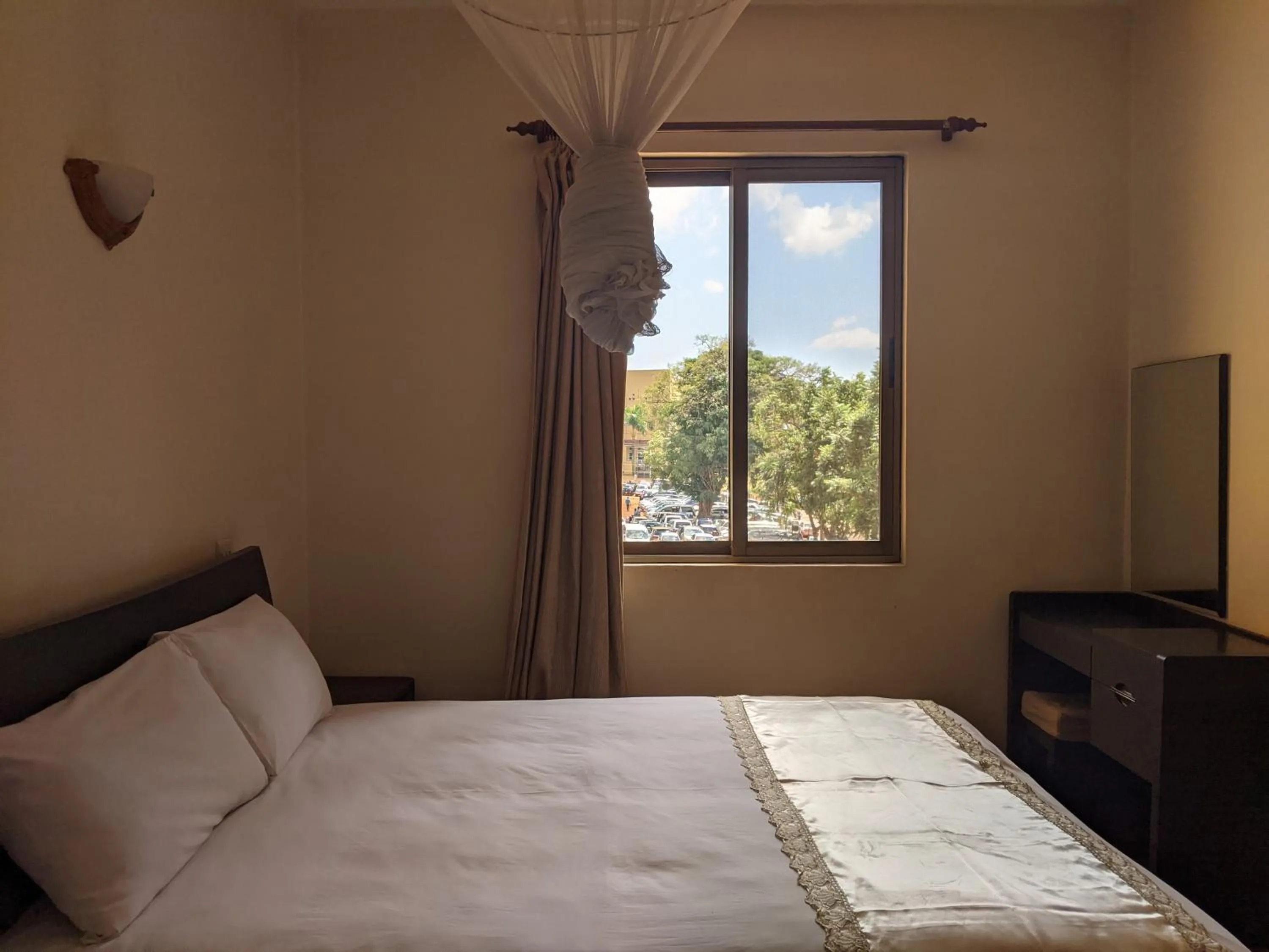 Bedroom, Bed in Prestige Hotel Suites