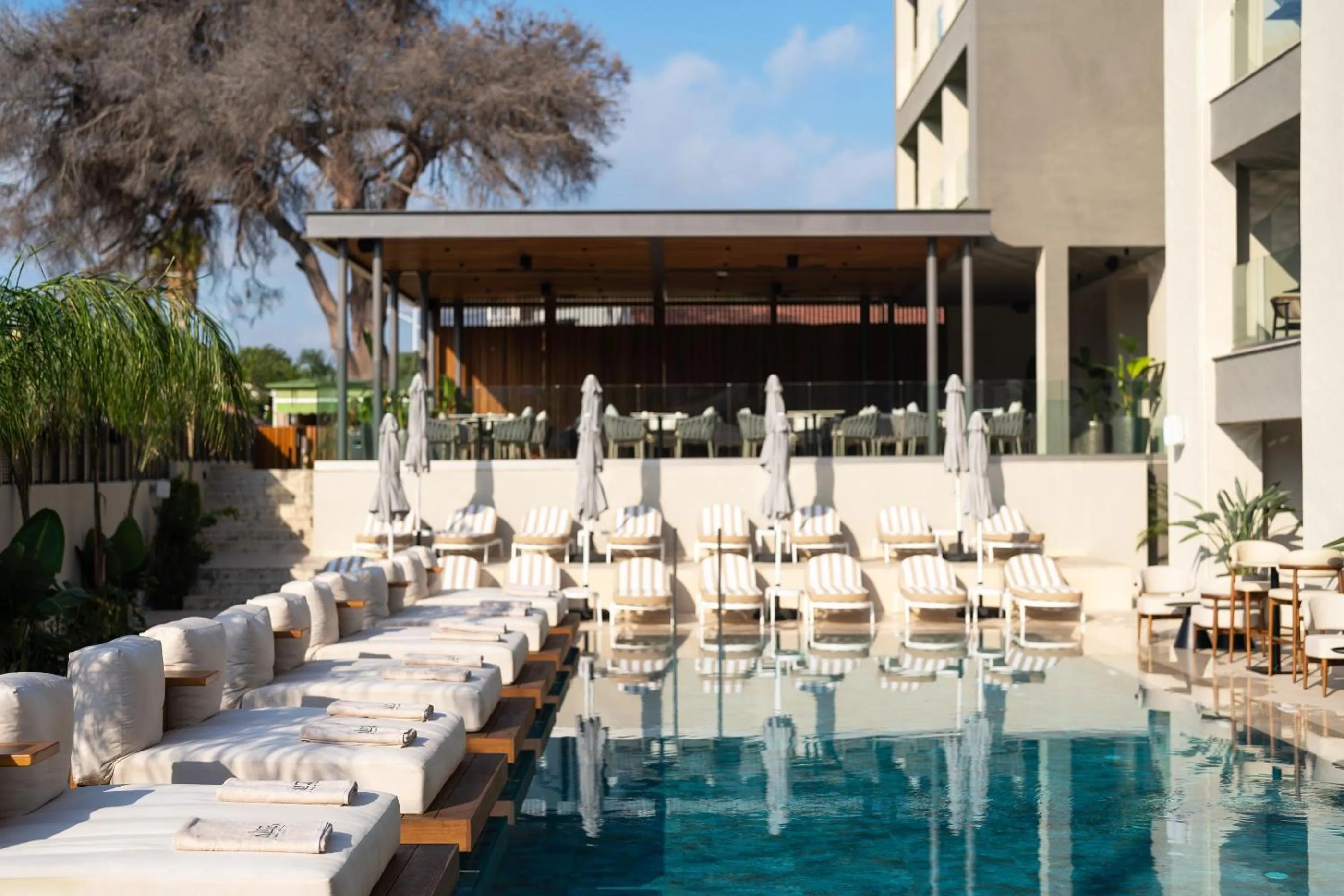 Property building in Alizo Comfort Chic Stay Rhodes - Adults Only