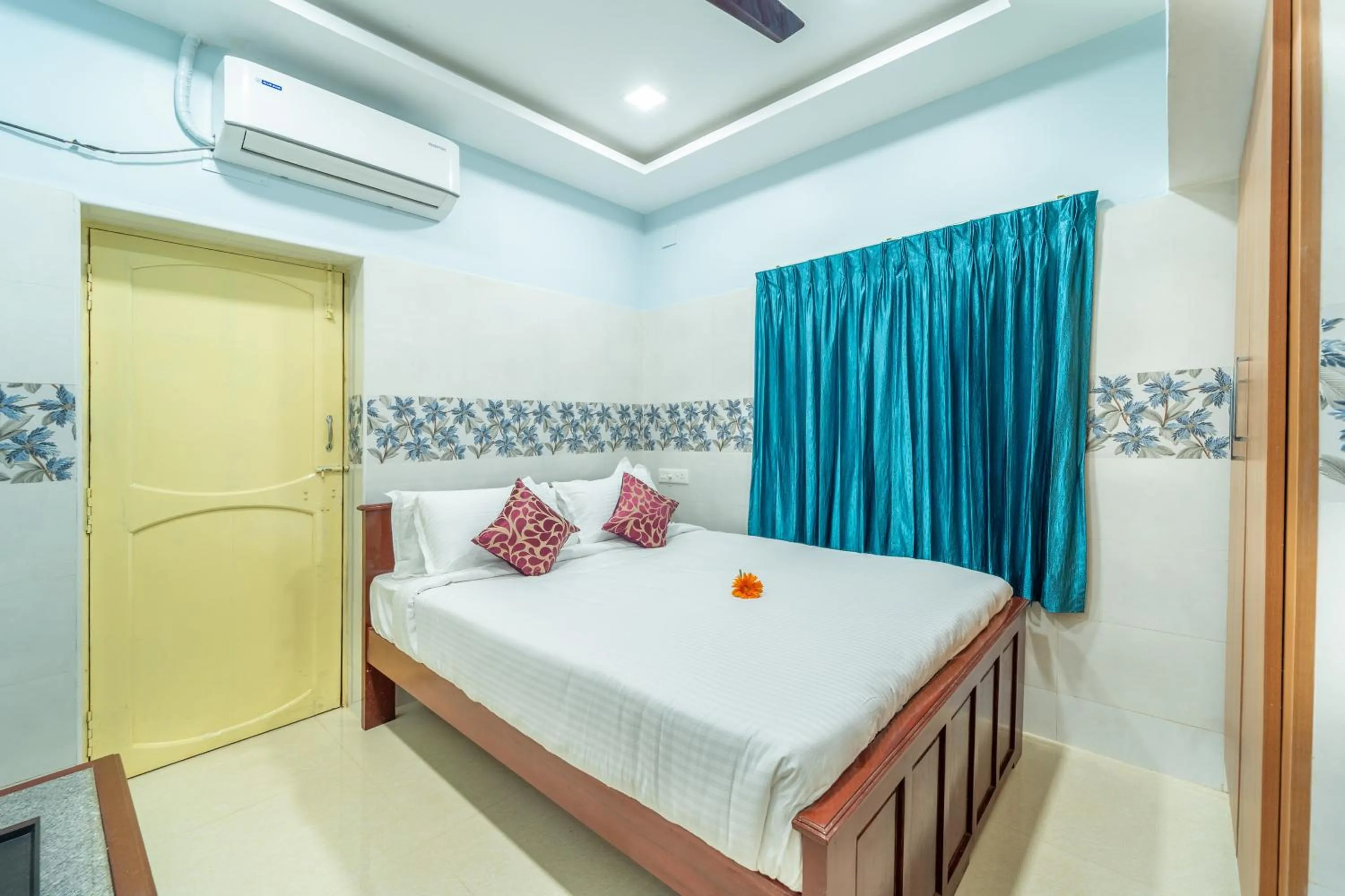 Bedroom, Bed in Sam Residency