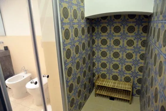 Bathroom in Masseria Palane