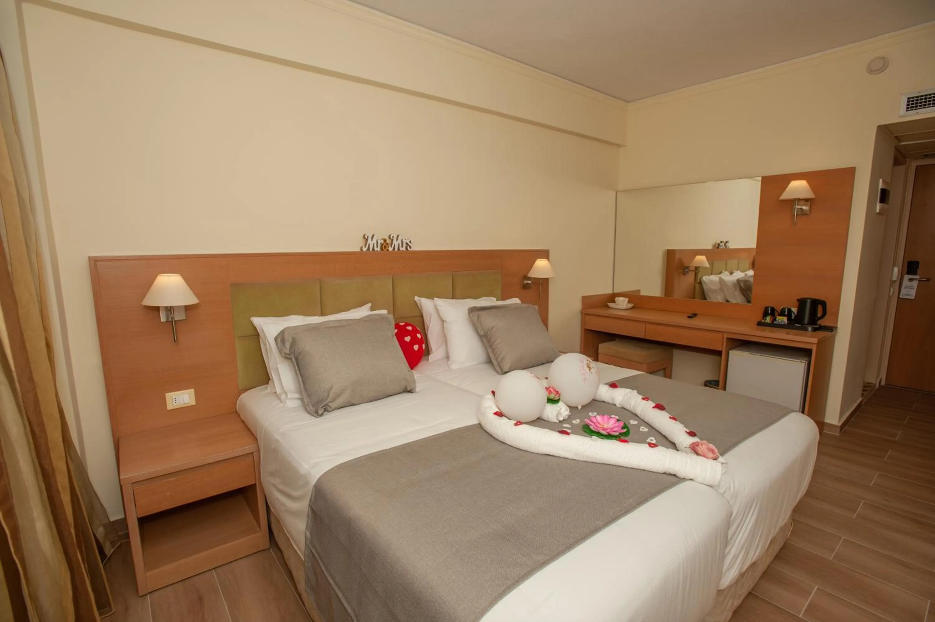 Bedroom, Bed in Rhodos Horizon Marina - Adults Only