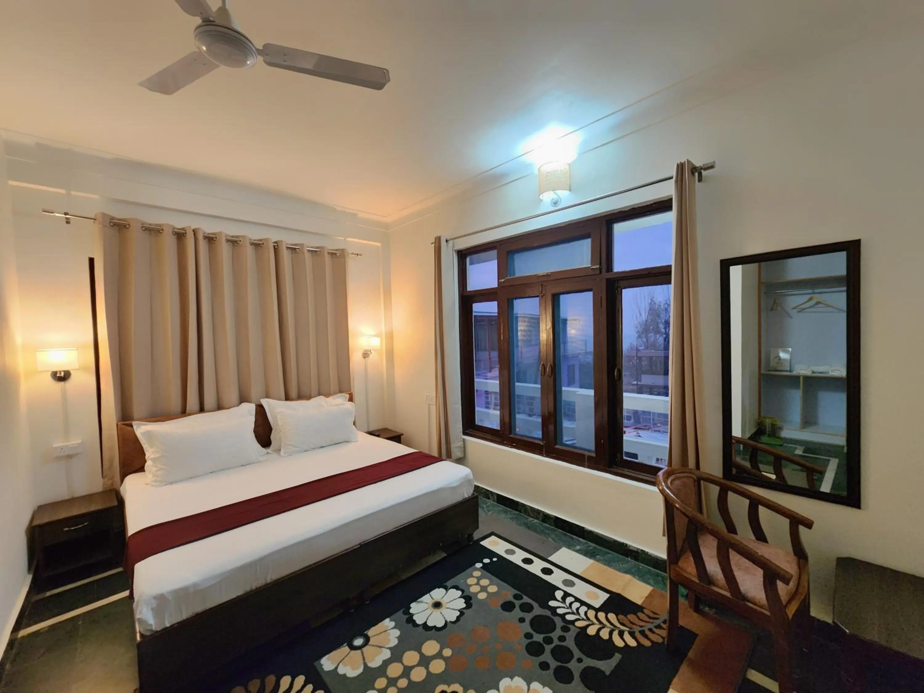 Bedroom, Bed in Dorjee House Bir