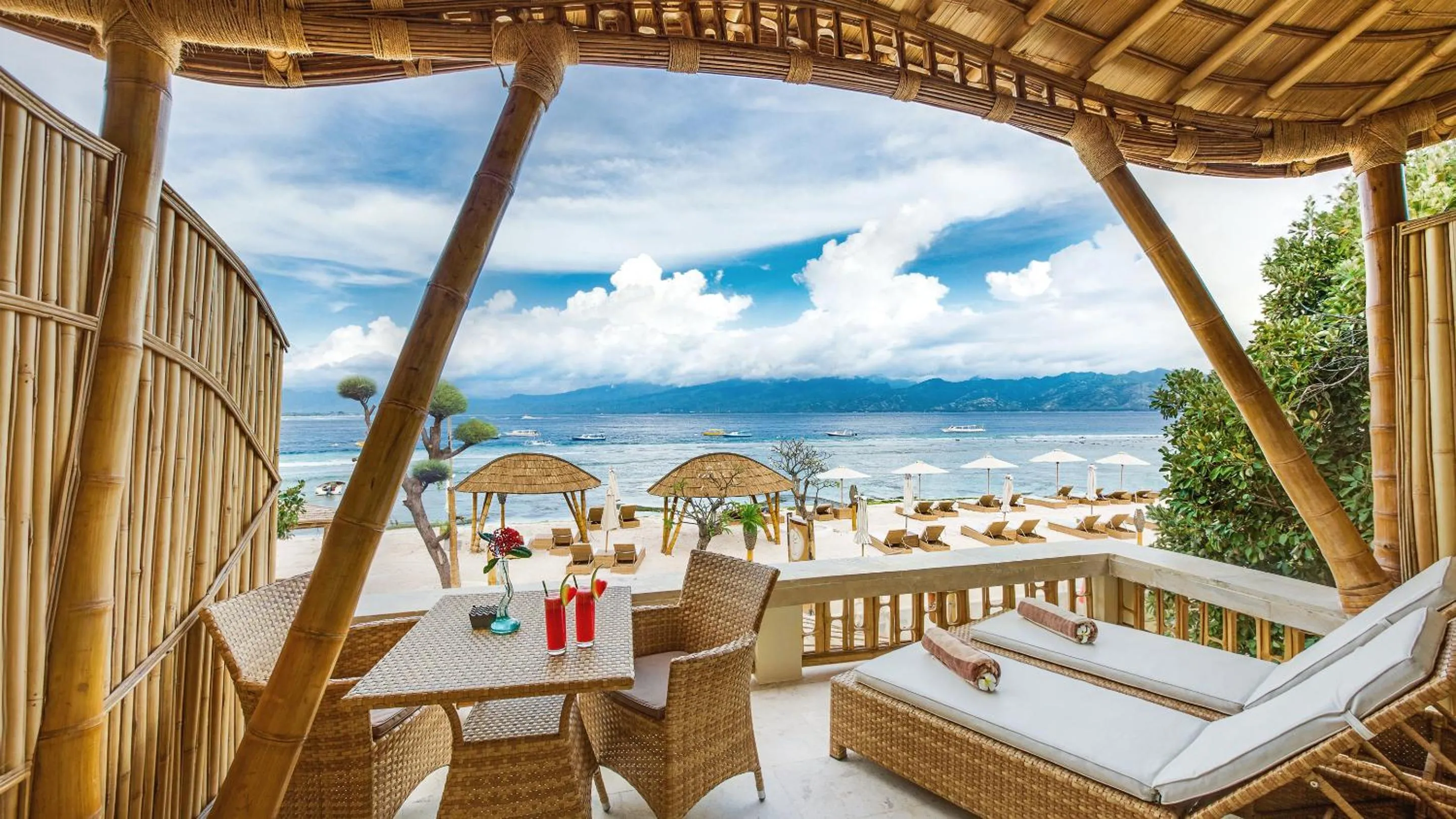 Day in Pearl of Trawangan