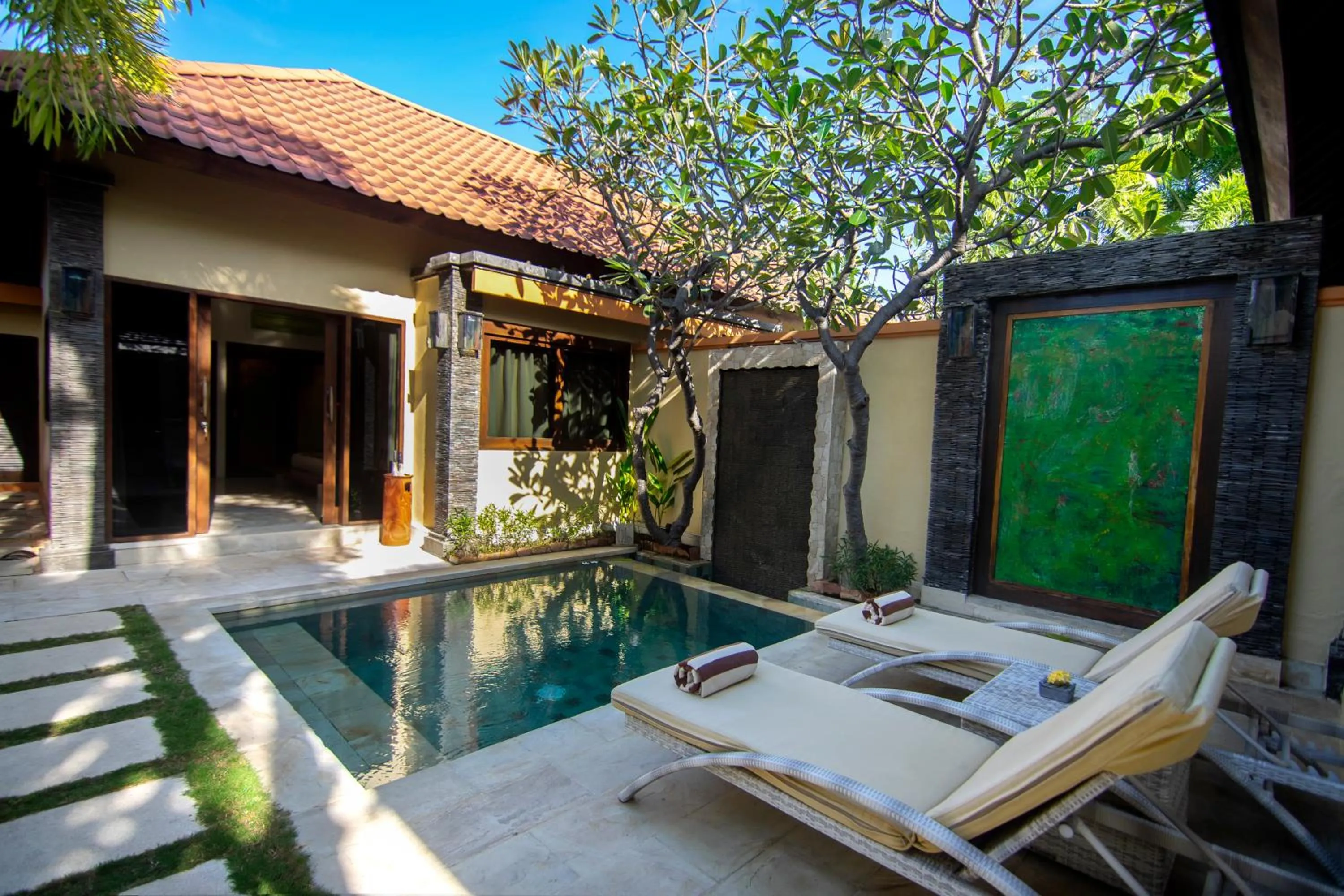 Property building in Pearl of Trawangan