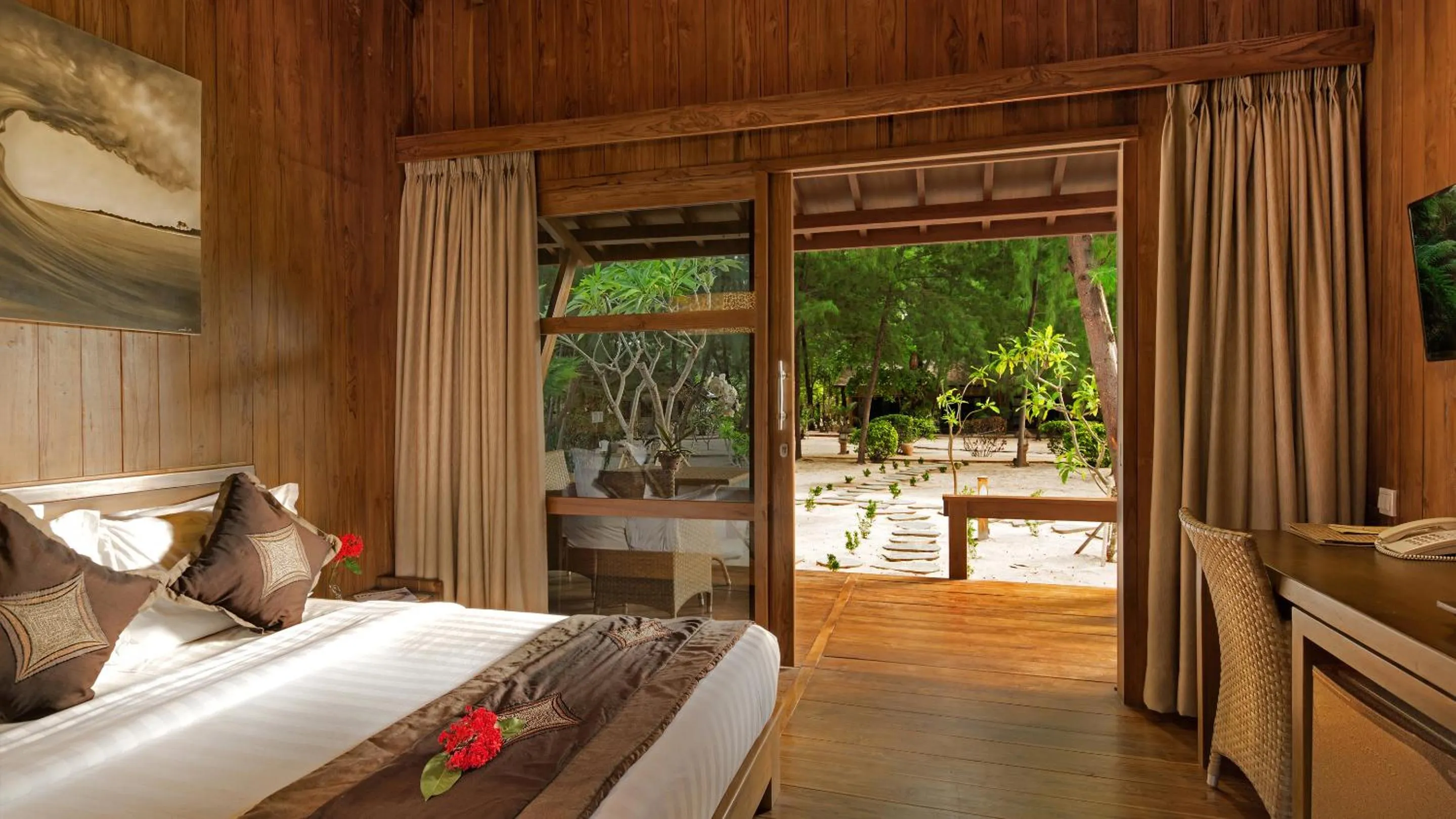 Bed in Pearl of Trawangan