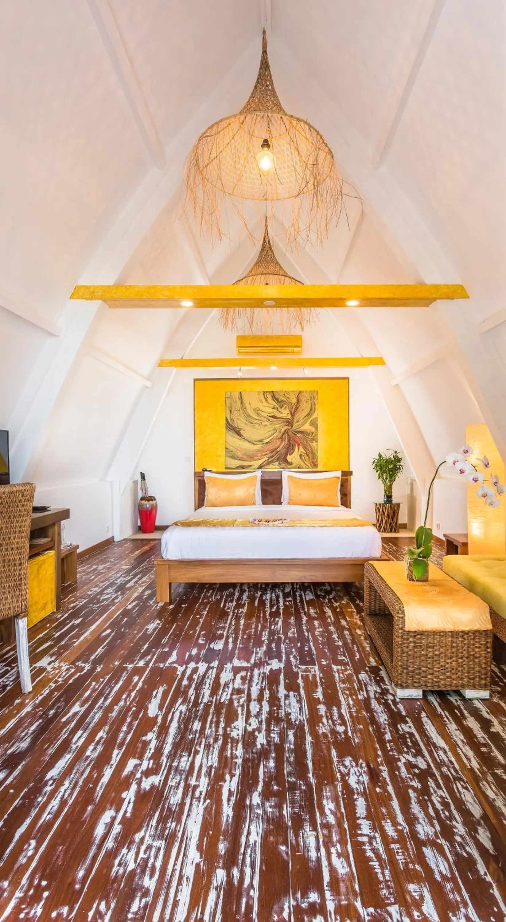 Bed in Pearl of Trawangan