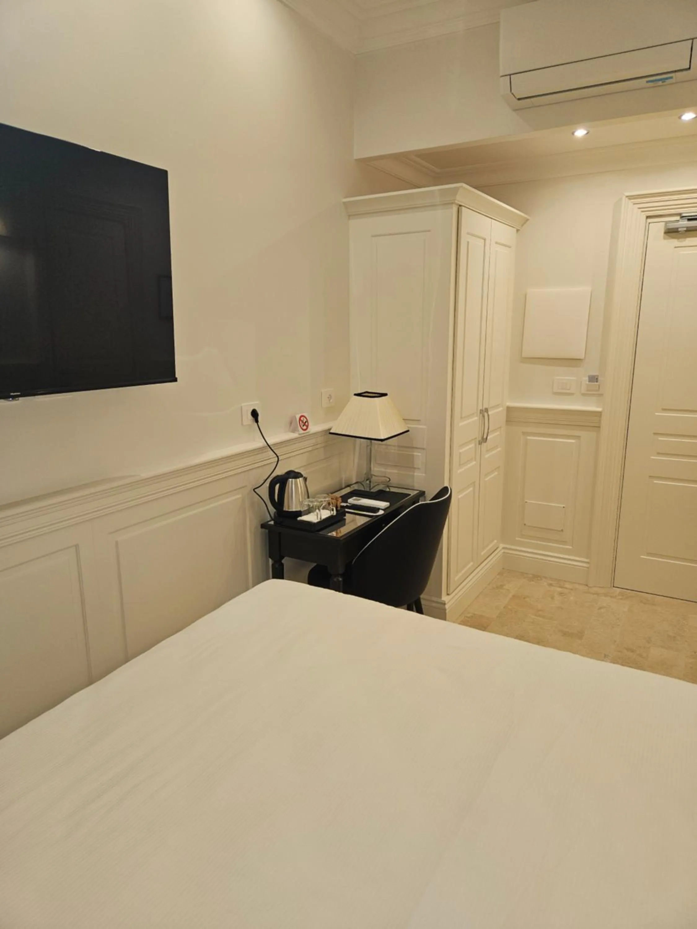 Bed in ACA Hotel Viminale