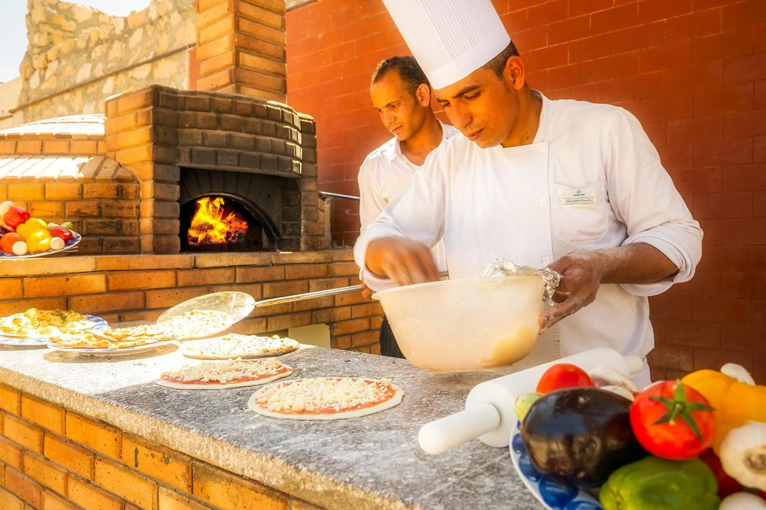 Restaurant/places to eat in Caesar Bay Resort