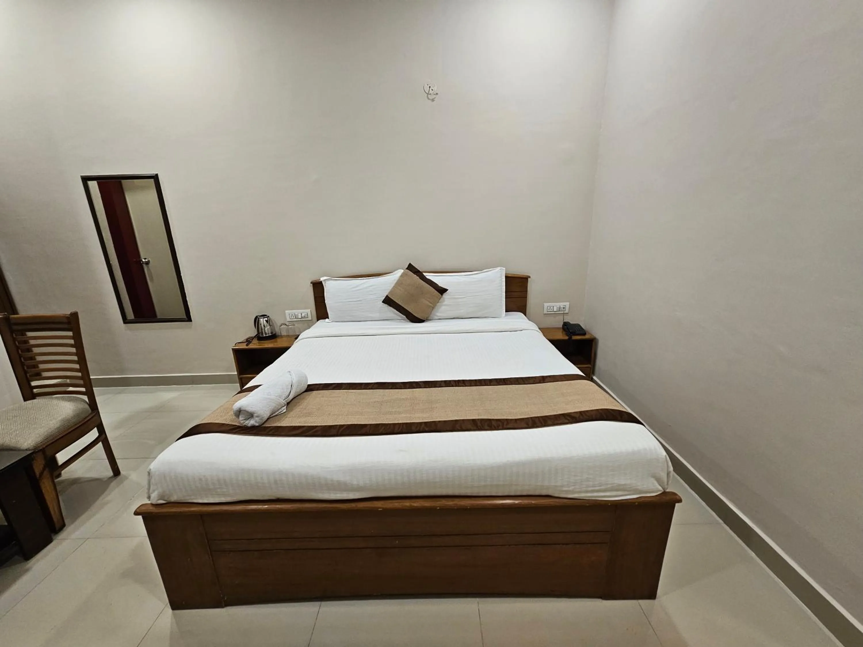 Devki Grand Hotel