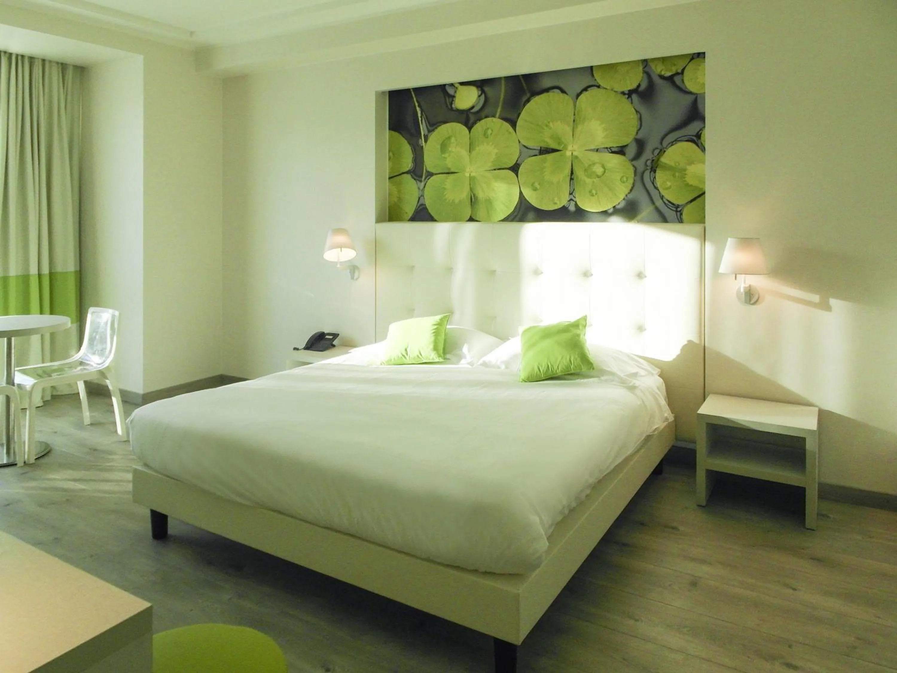 Bedroom in ibis Styles Milano Est Settala