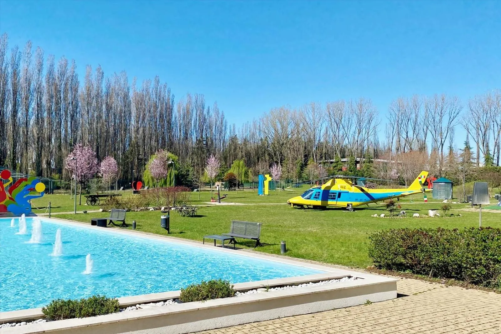 Spring in ibis Styles Milano Est Settala