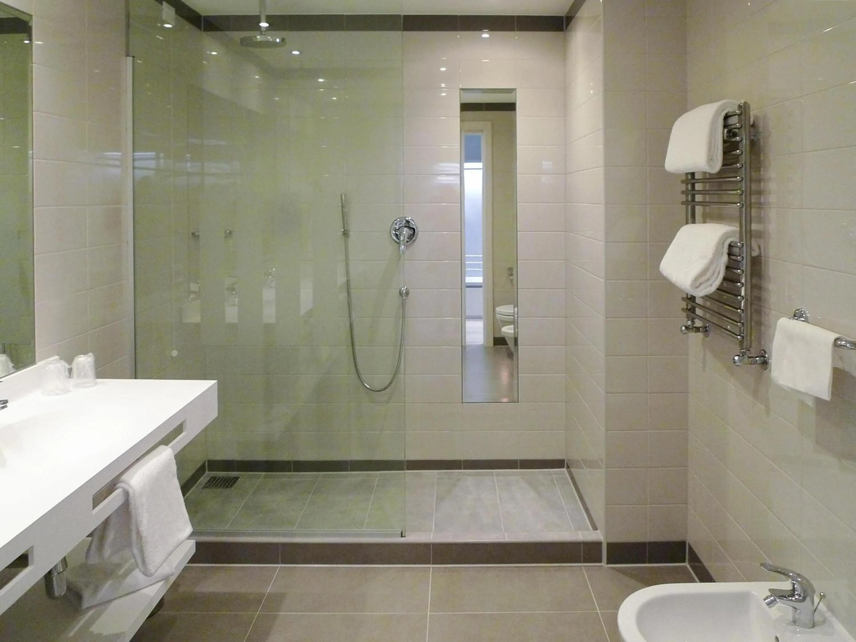 Bedroom in ibis Styles Milano Est Settala