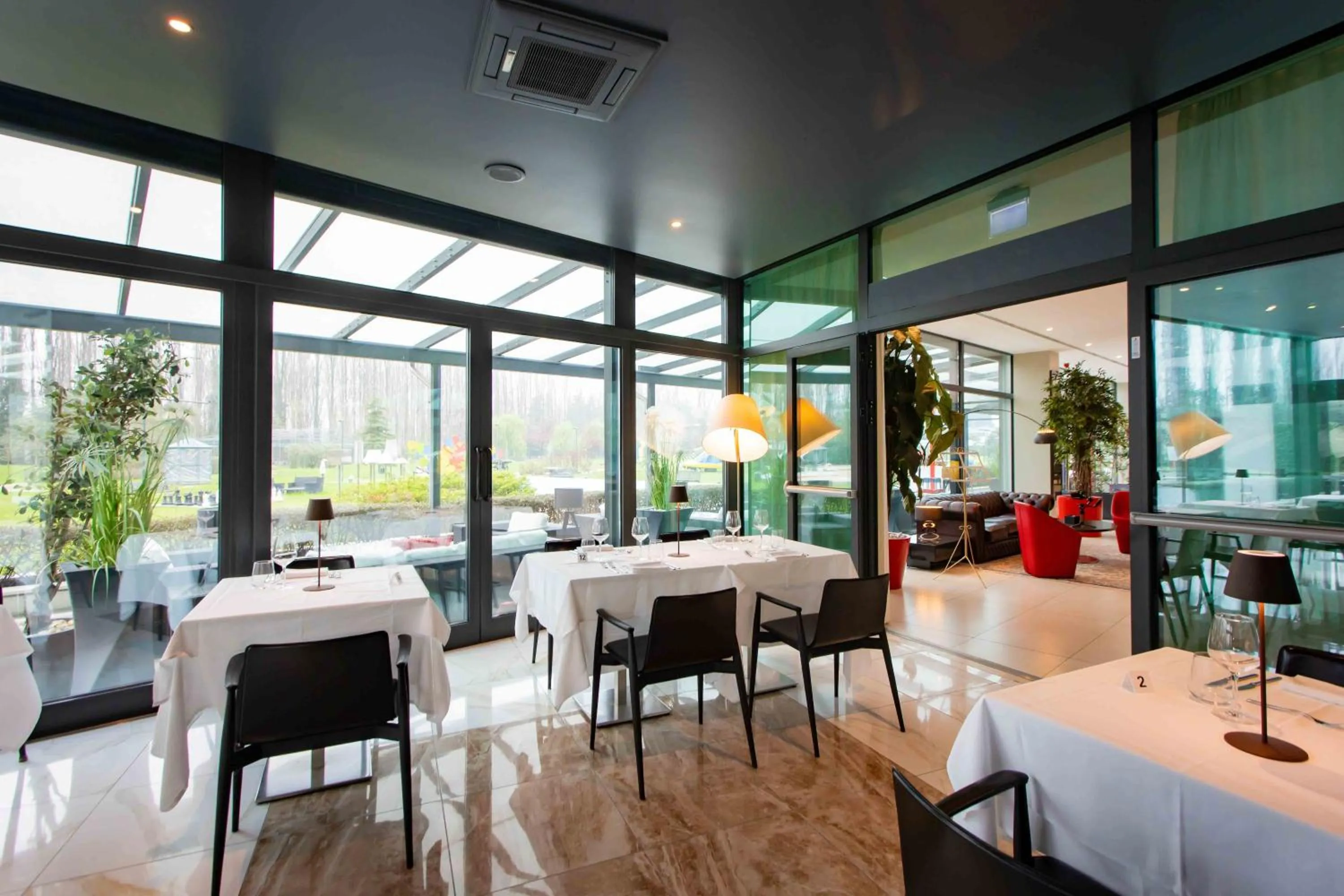 Restaurant/places to eat in ibis Styles Milano Est Settala