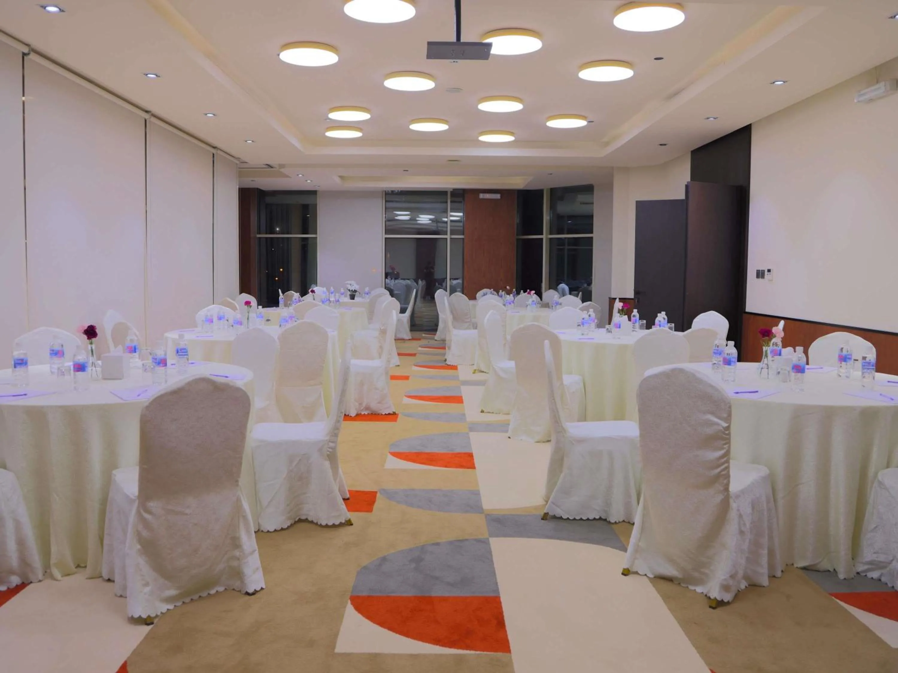 Meeting/conference room in Novotel Suites Riyadh Centre