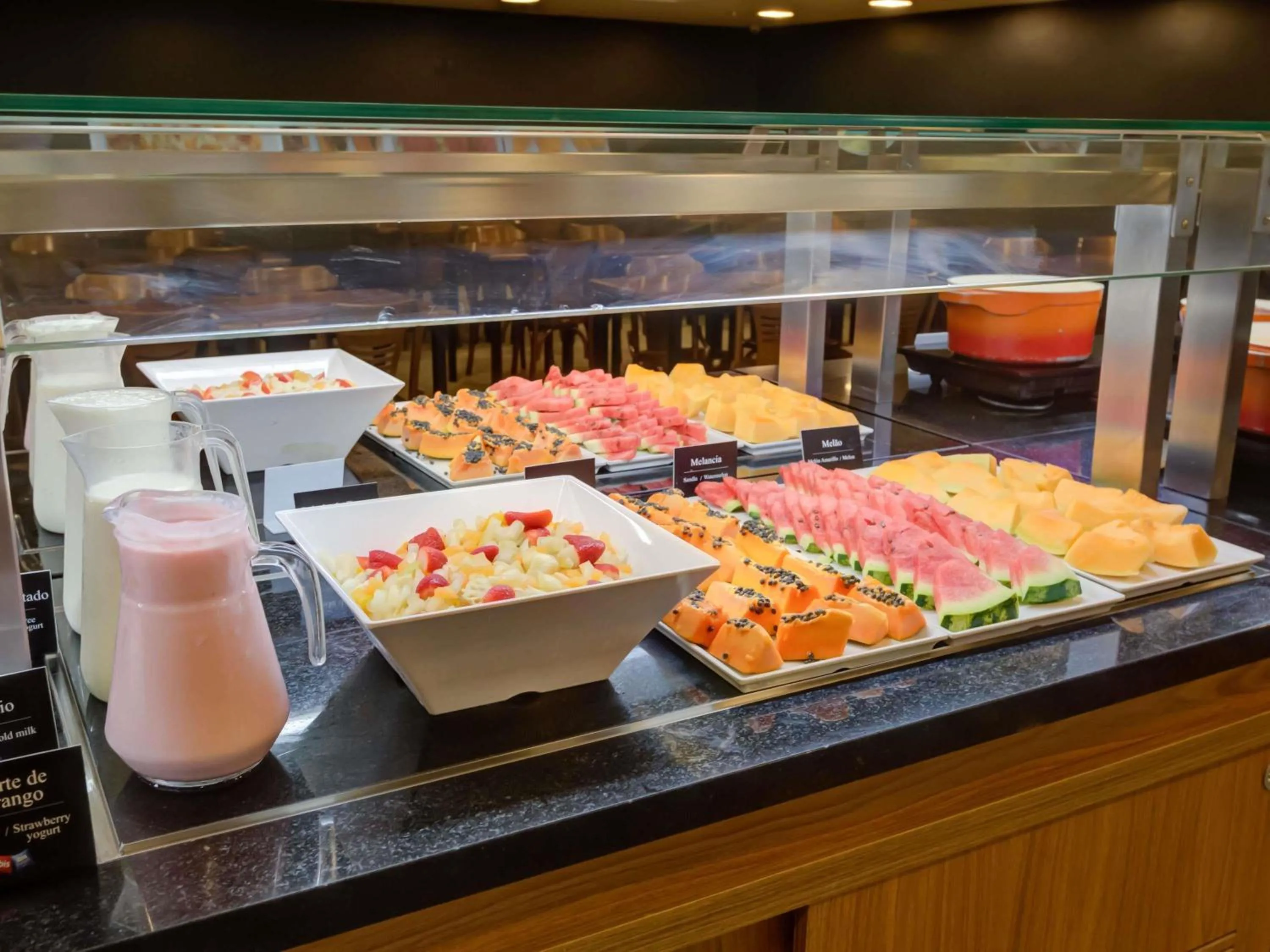 Breakfast in ibis Rio de Janeiro Nova America