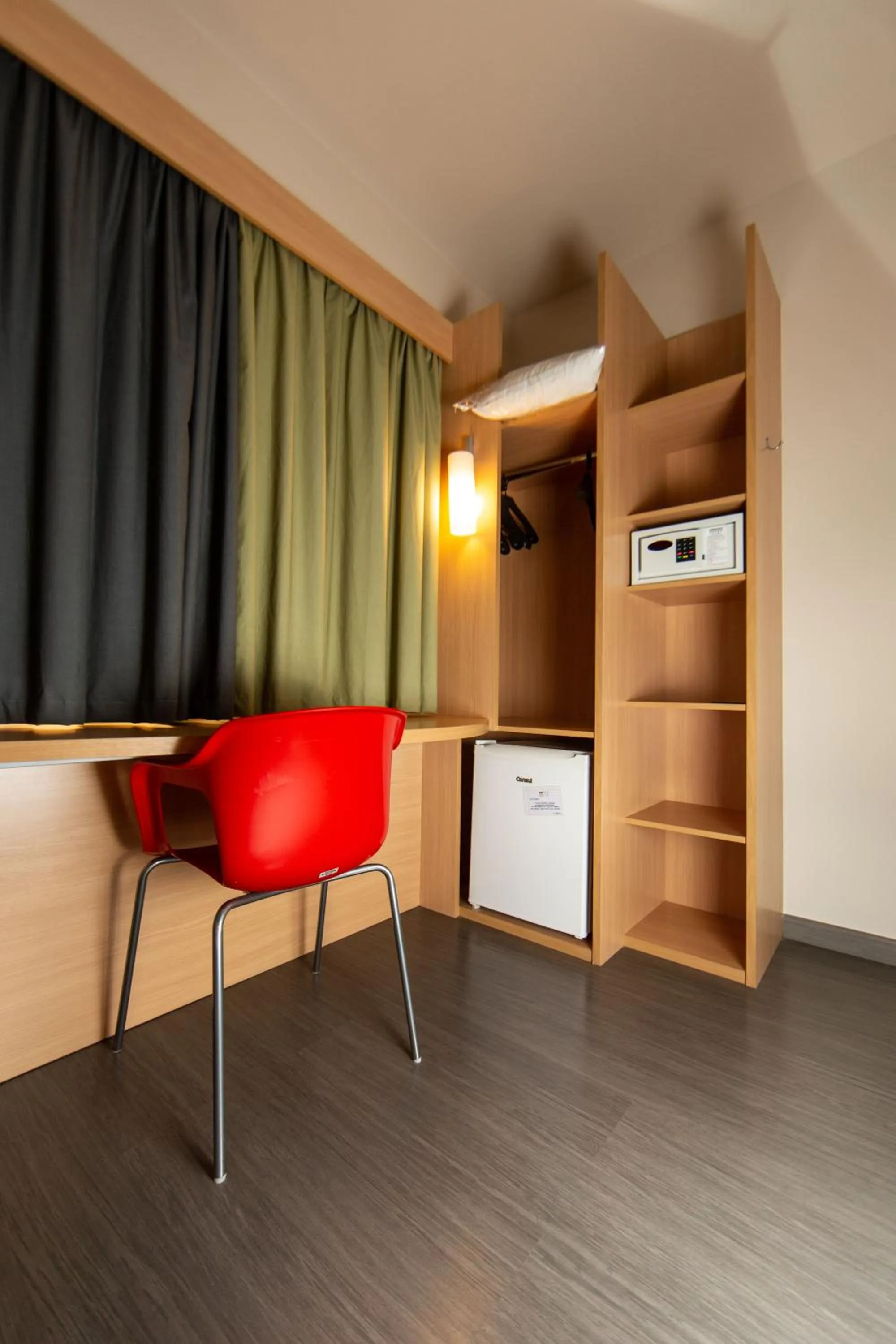 minibar in ibis Rio de Janeiro Nova America