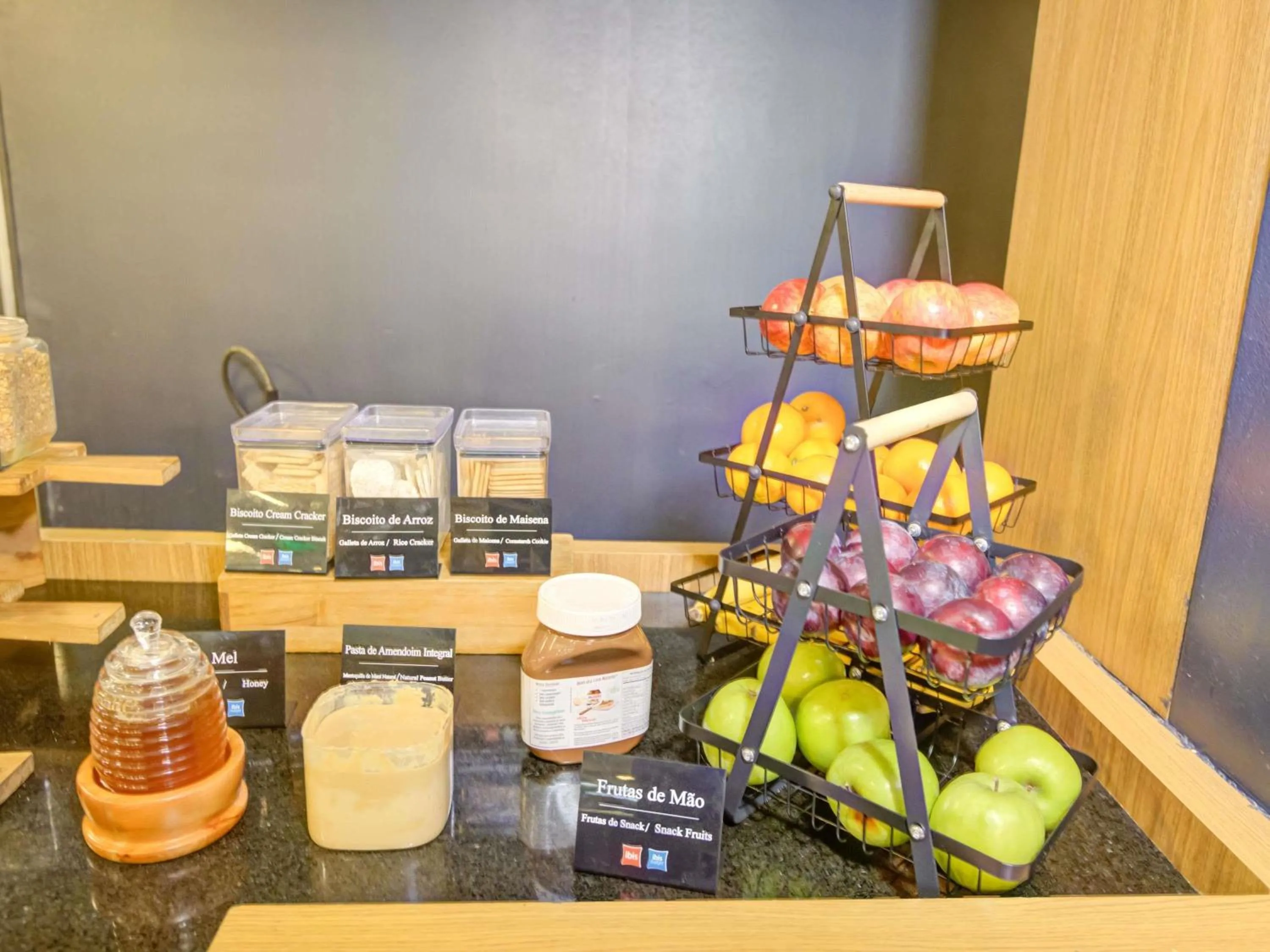 Breakfast in ibis Rio de Janeiro Nova America