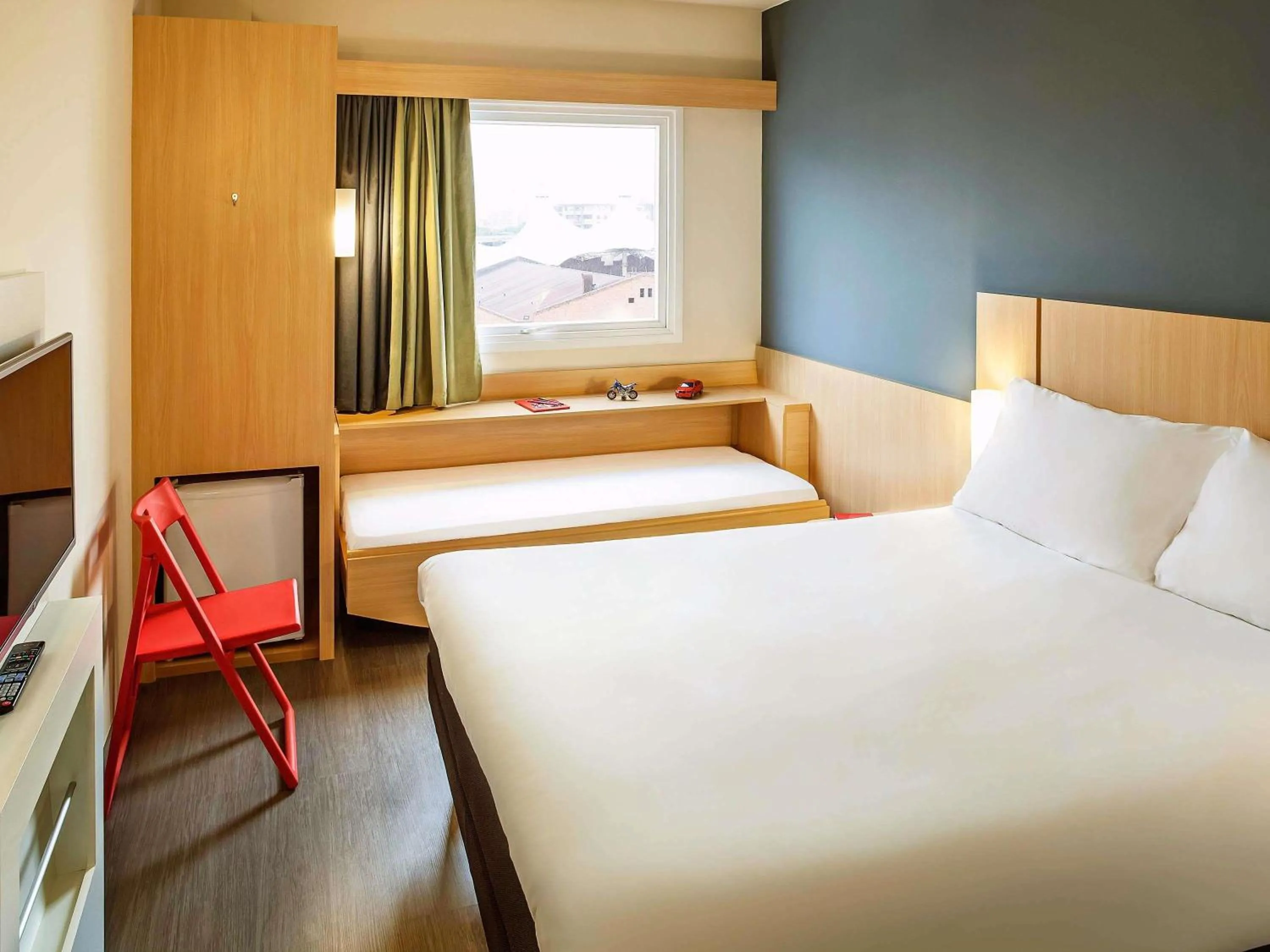 Bedroom, Bed in ibis Rio de Janeiro Nova America