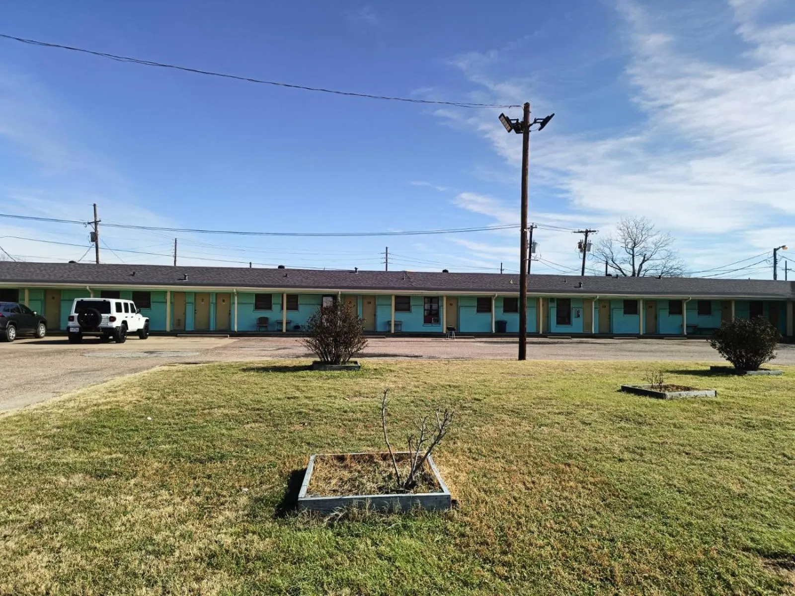 Facade/entrance in Triangle Motel by OYO Mexia Texas