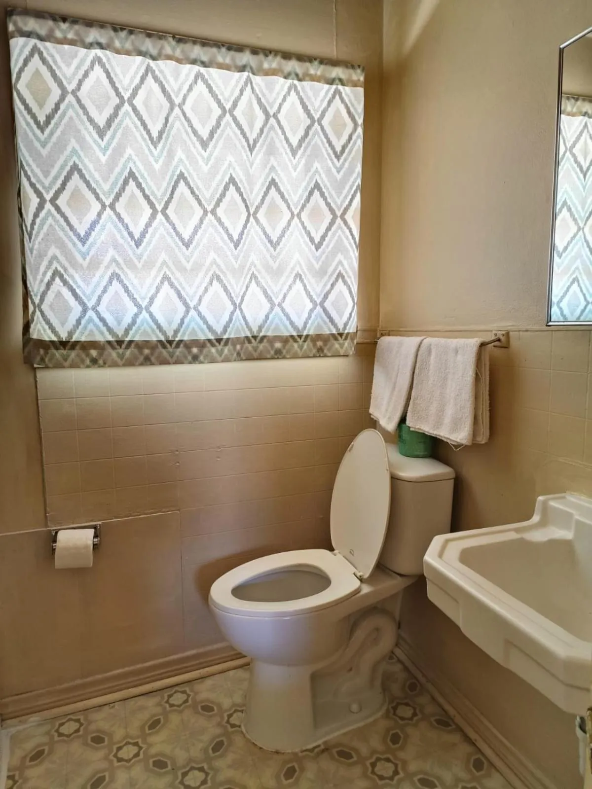 Bathroom in Triangle Motel by OYO Mexia Texas